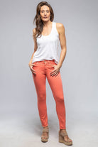 MAC Rich Slim Chic In Papaya Orange - AXEL'S