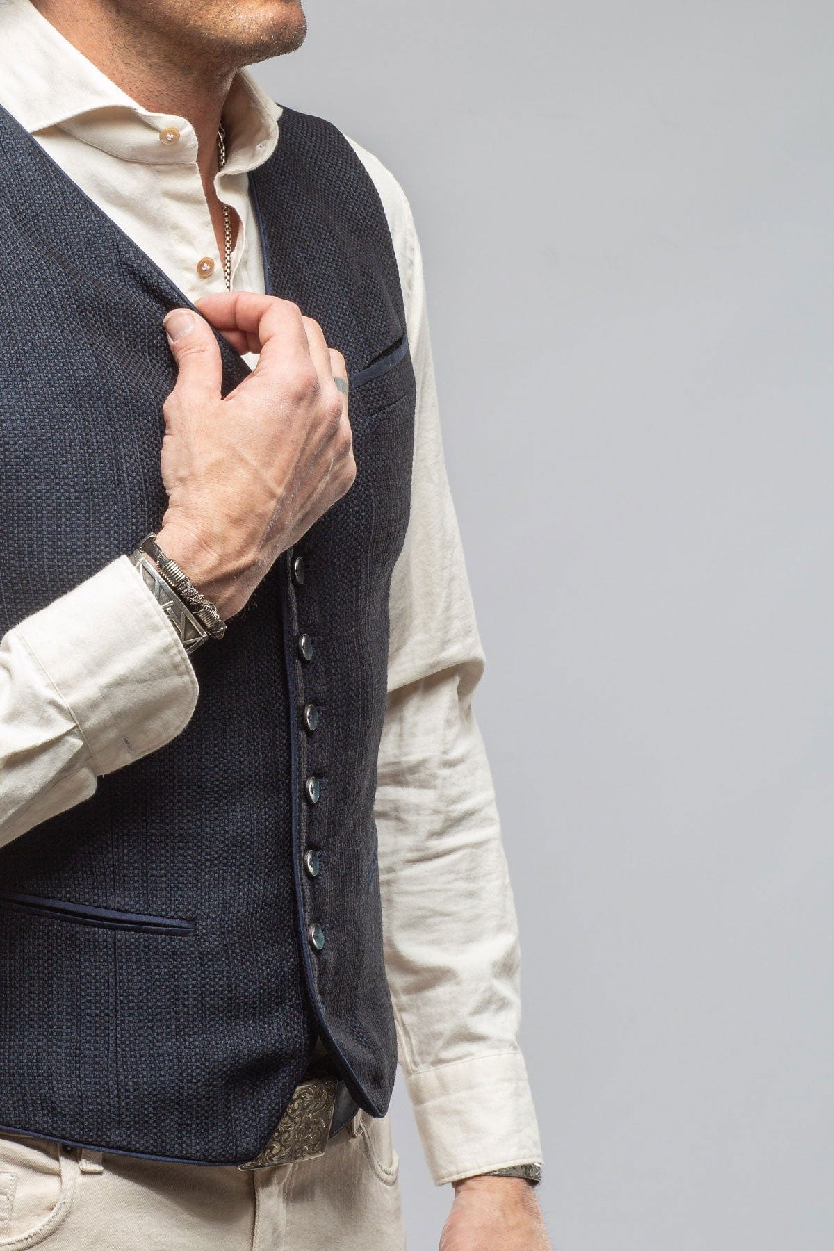 Ellis Tailored Vest In Marine - AXEL'S