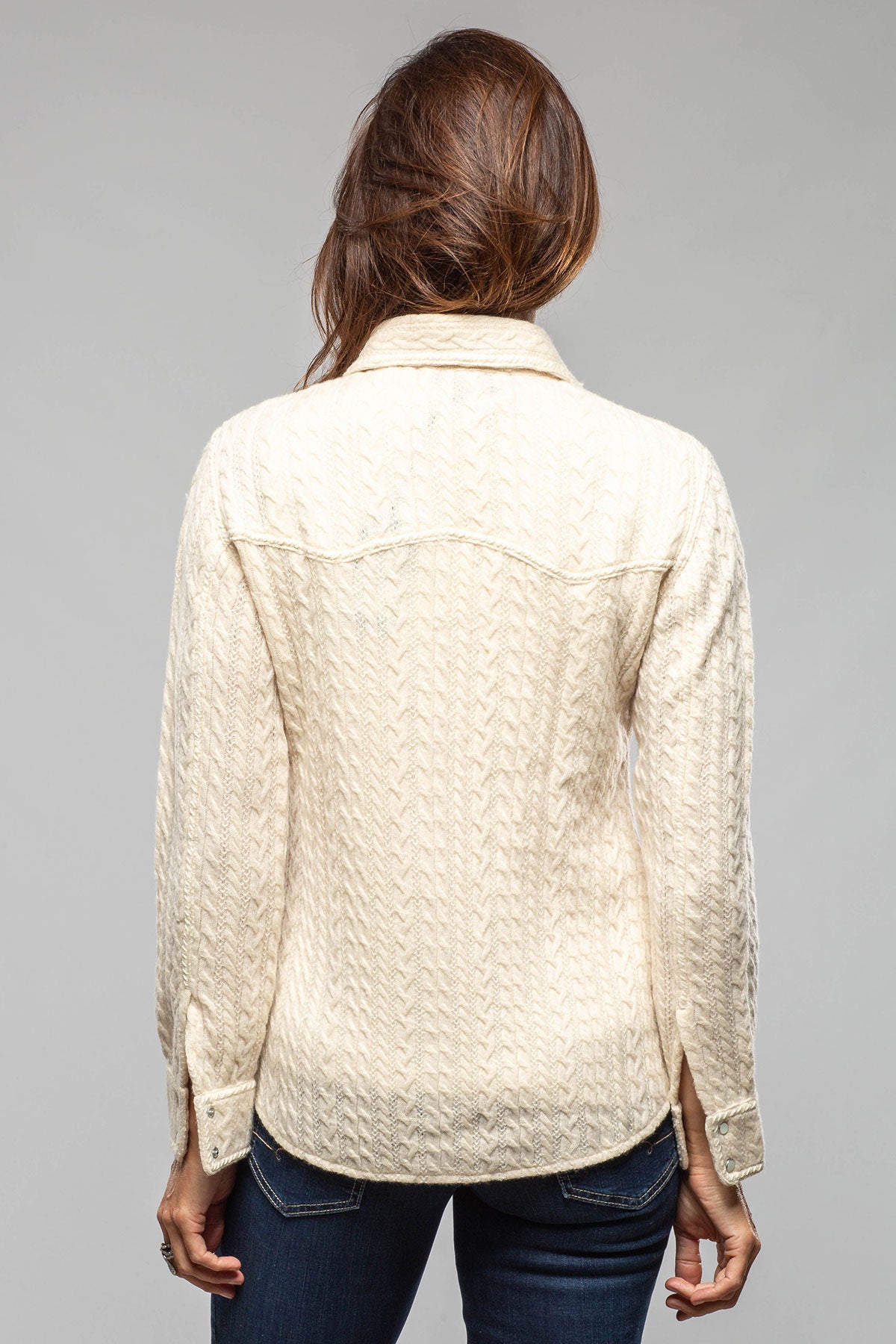 Annabel Cable Cashmere Western Shirt In Creamy Beige - AXEL'S