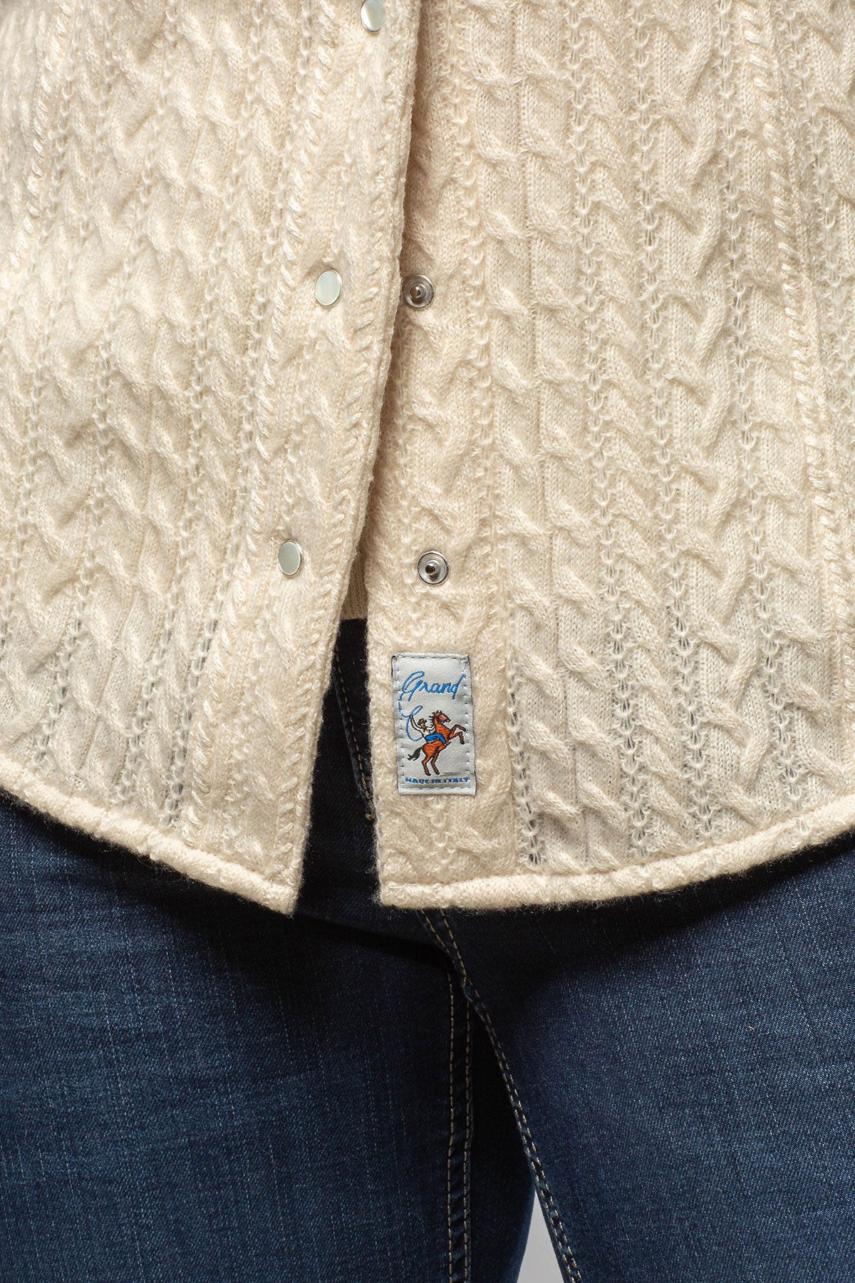 Annabel Cable Cashmere Western Shirt In Creamy Beige - AXEL'S