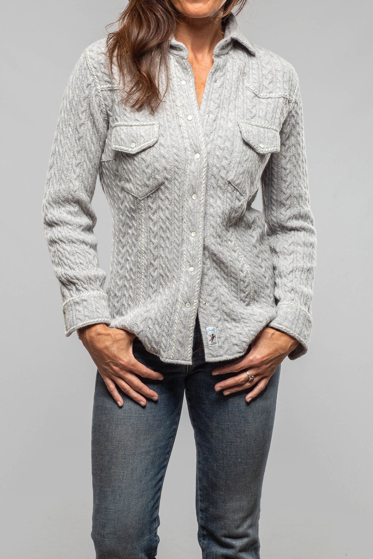 Annabel Cable Cashmere Western Shirt In Light Grey Pearl - AXEL'S