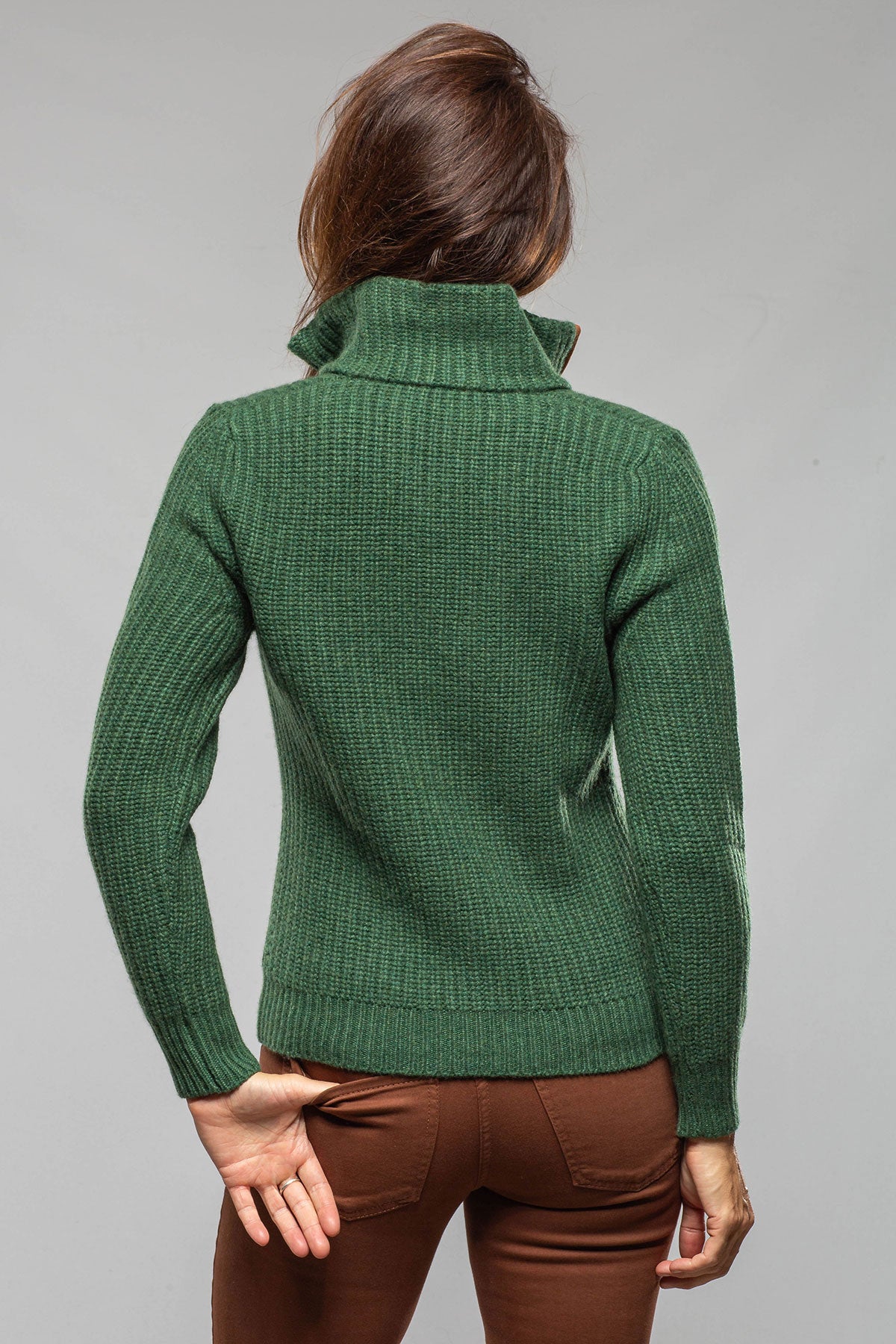 Ivy 1/4 Zip Cashmere Sweater In Forest - AXEL'S