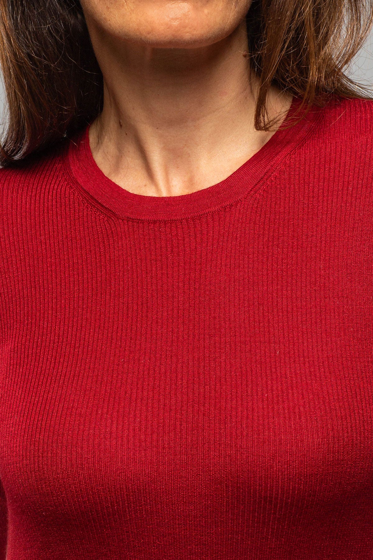 Patsy Cashmere Silk Crew Neck Top In Ruby - AXEL'S