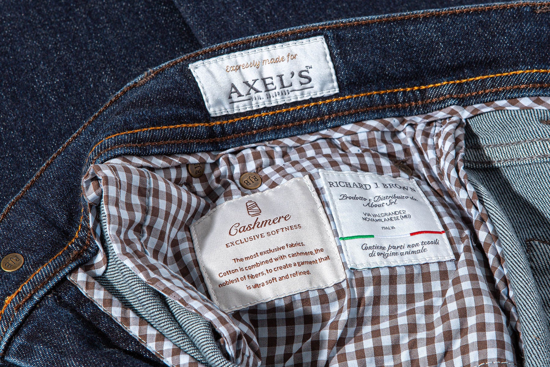 Athens Cashmere Denim 5-Pocket In Dark Wash - AXEL'S