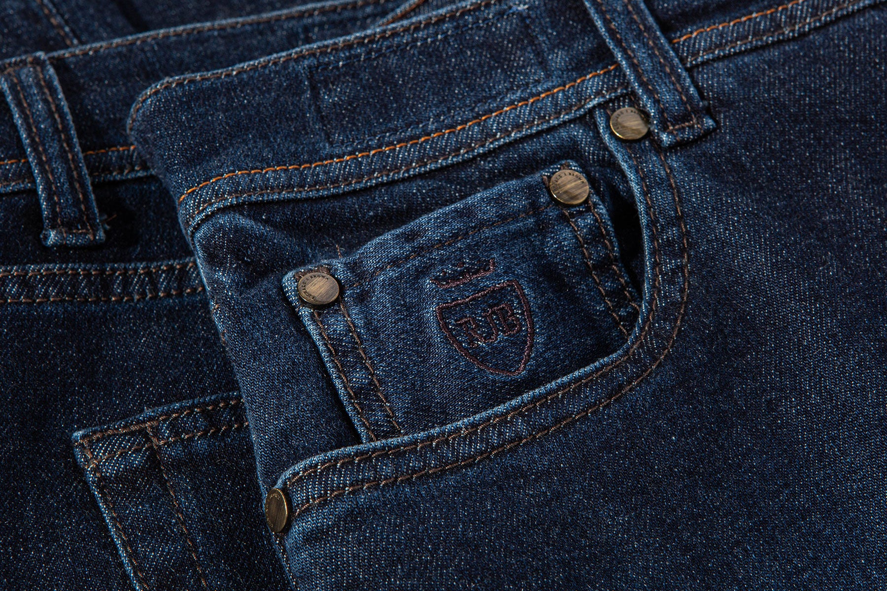 Athens Cashmere Denim 5-Pocket In Dark Wash - AXEL'S