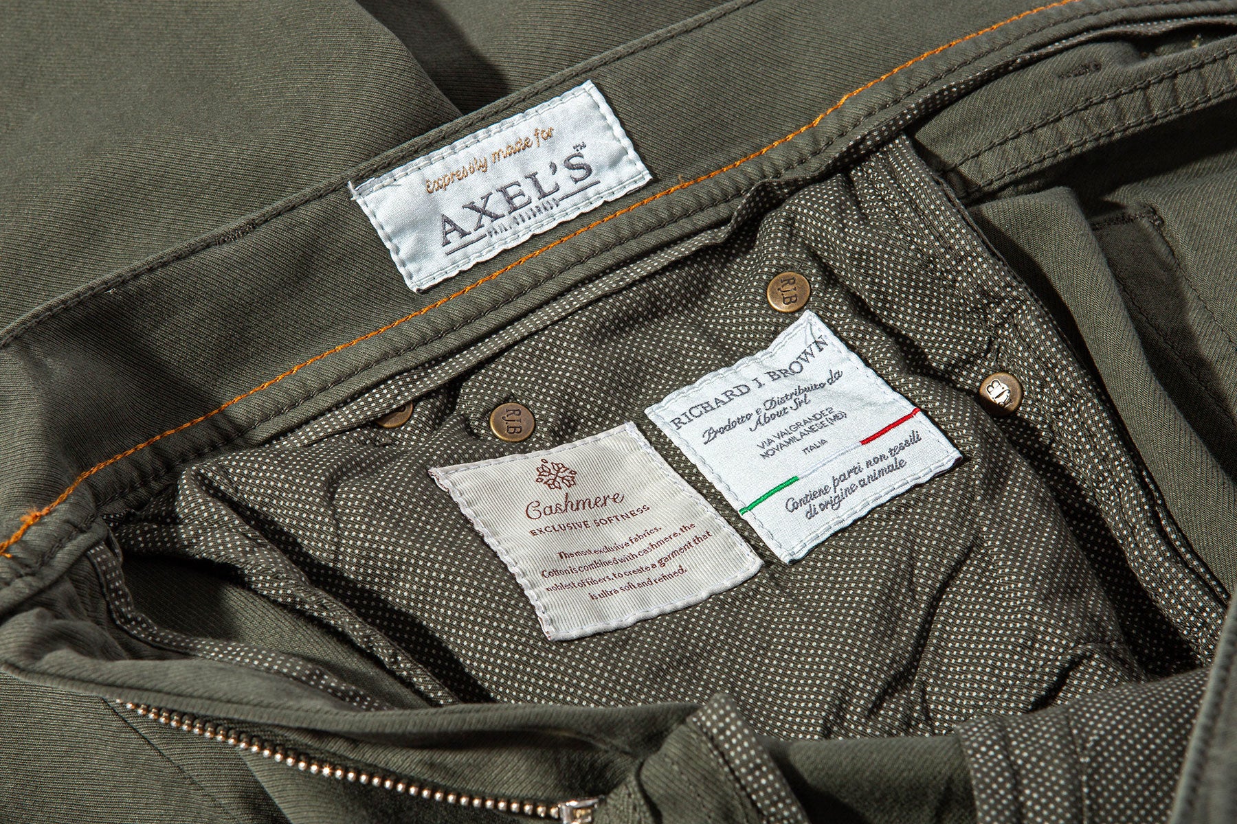 Lawrence Washed Cashmere 5-Pocket In Dark Green - AXEL'S
