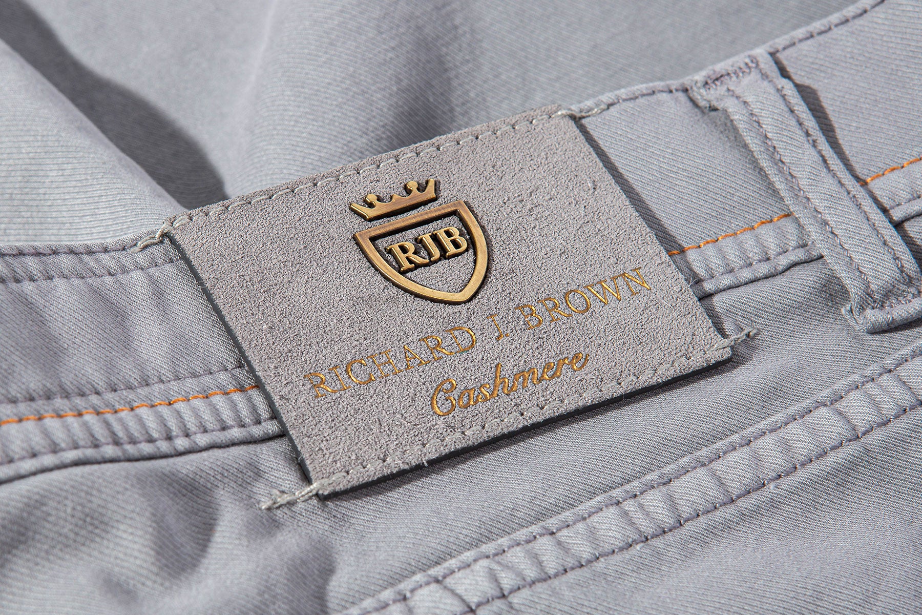Lawrence Washed Cashmere 5-Pocket In Grey - AXEL'S