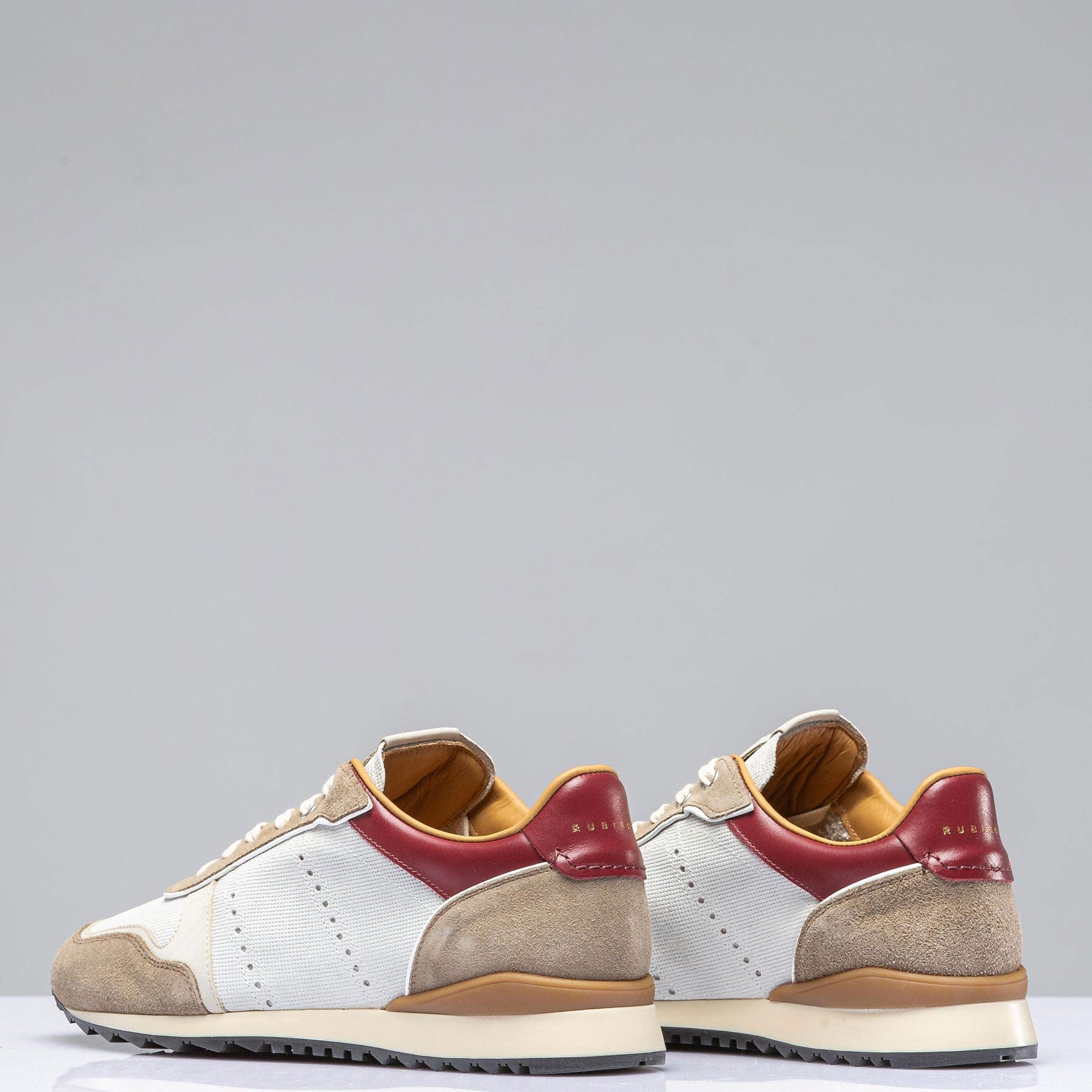 Joan Sneaker in Beige - AXEL'S