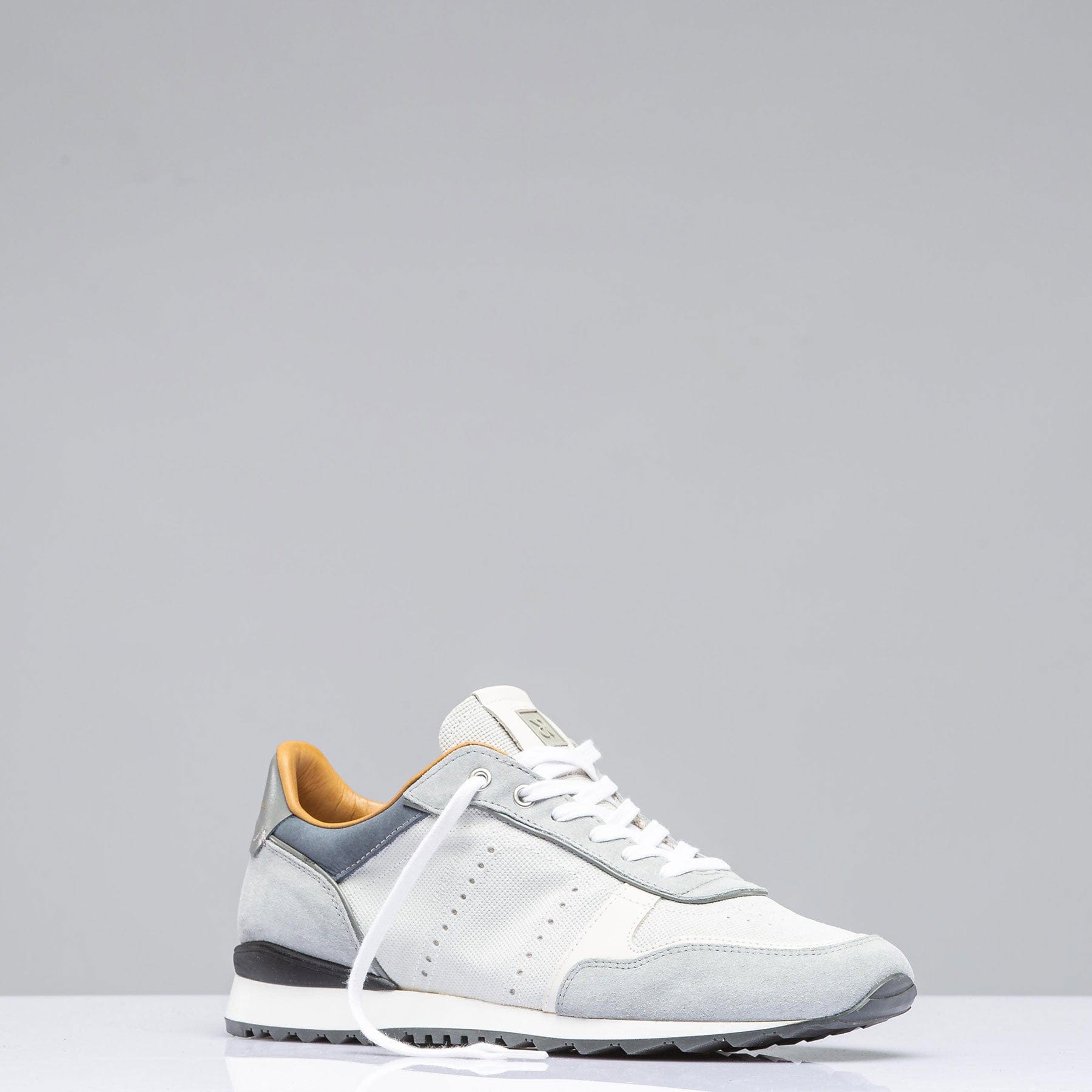 Joan Sneaker in Light Grey - AXEL'S