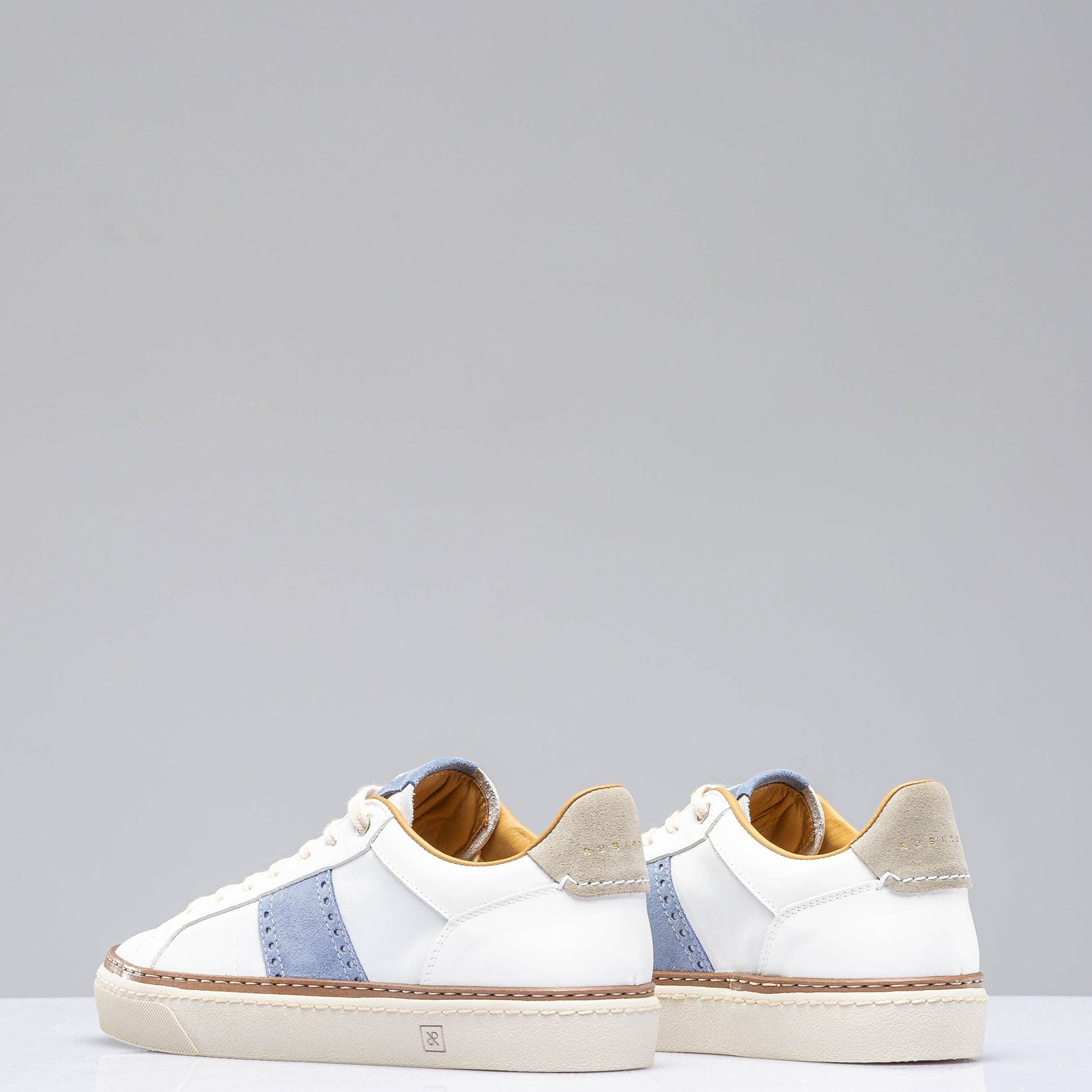 The Mustang Stripe Shoe In White/ Blue - AXEL'S