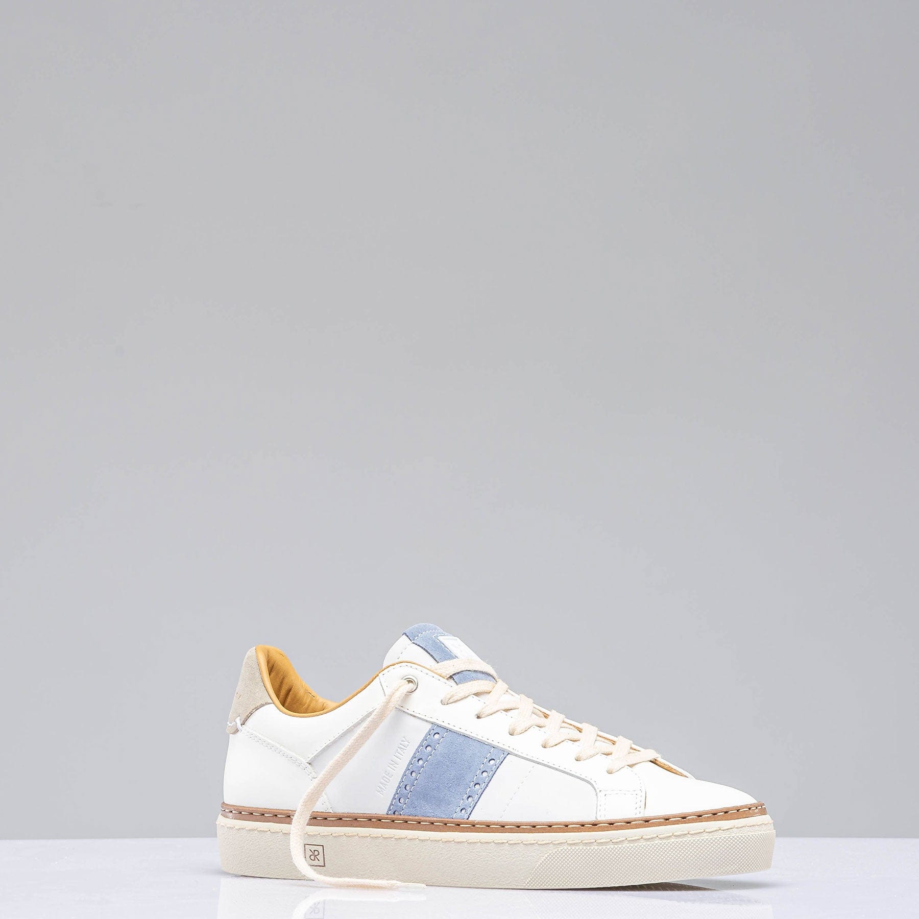 The Mustang Stripe Shoe In White/ Blue - AXEL'S