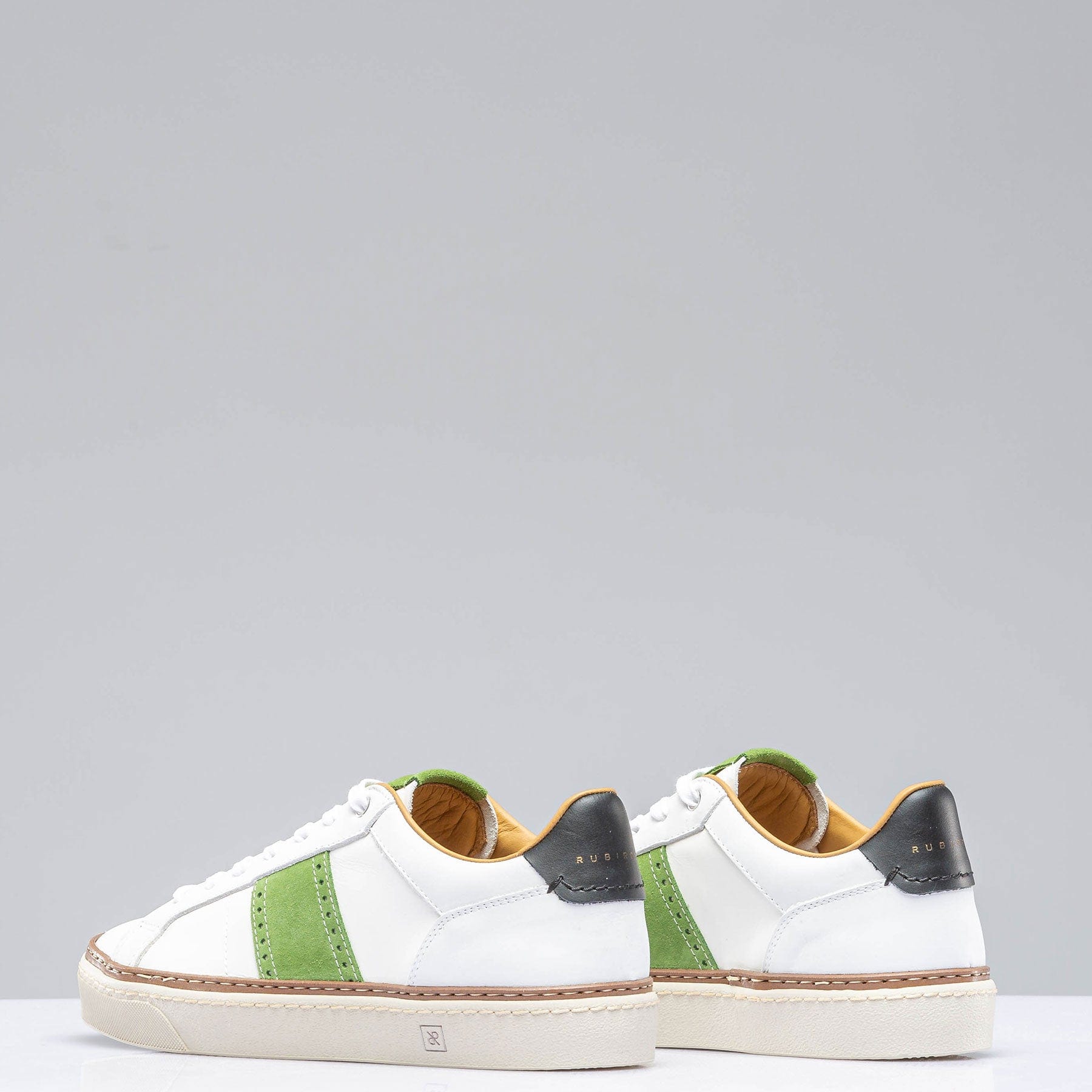 The Mustang Stripe Shoe In White/ Green - AXEL'S