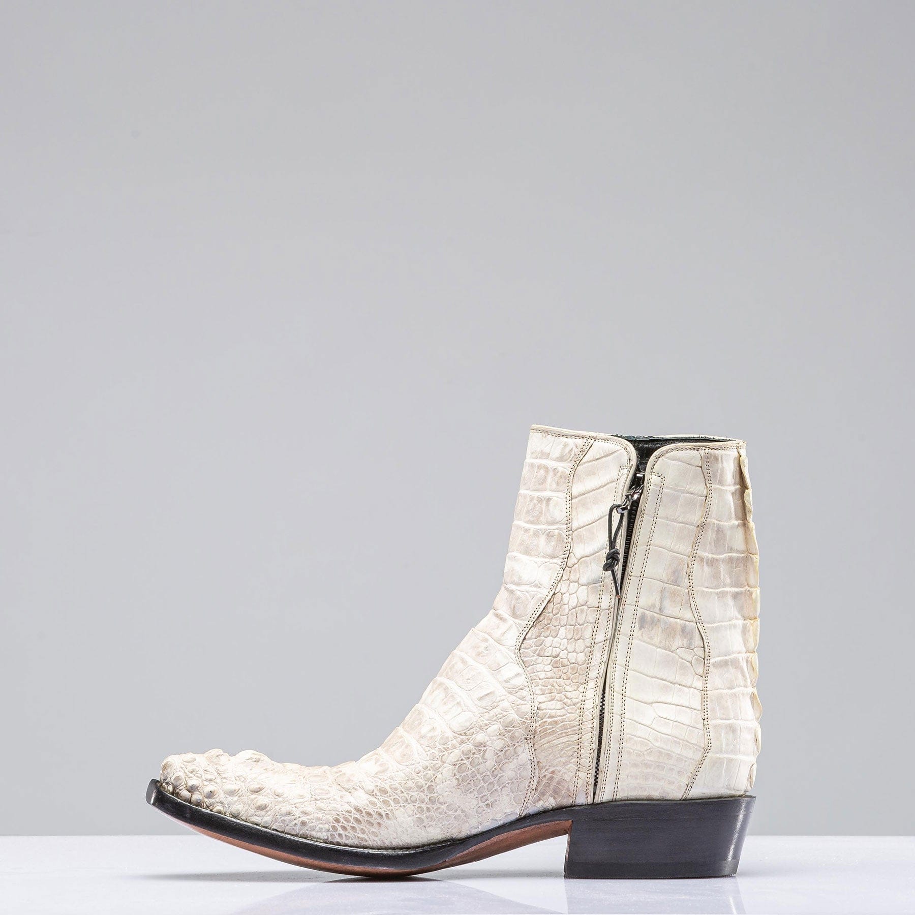 3 Piece Hornback Alligator In Ghost - AXEL'S