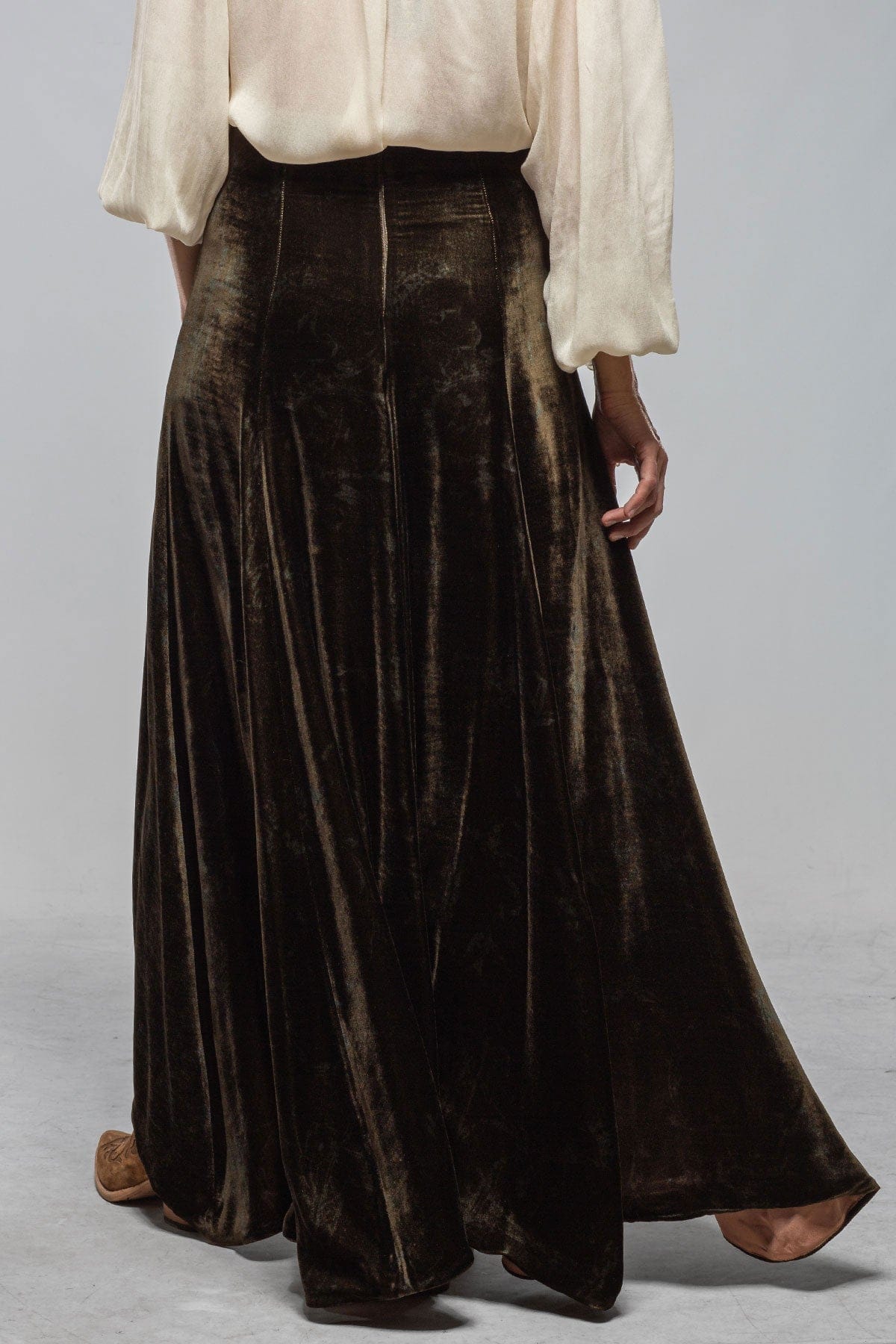 T.ba Blair Skirt In Silk Velvet Ladies - Skirts