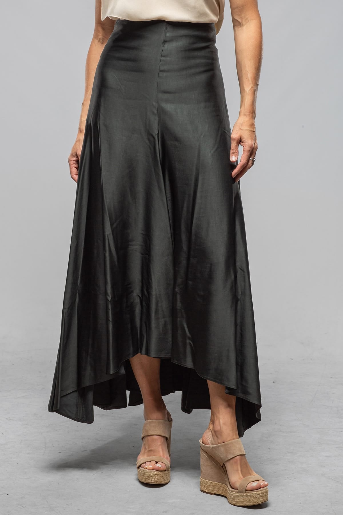 Bolero Powin Skirt In Slate - AXEL'S
