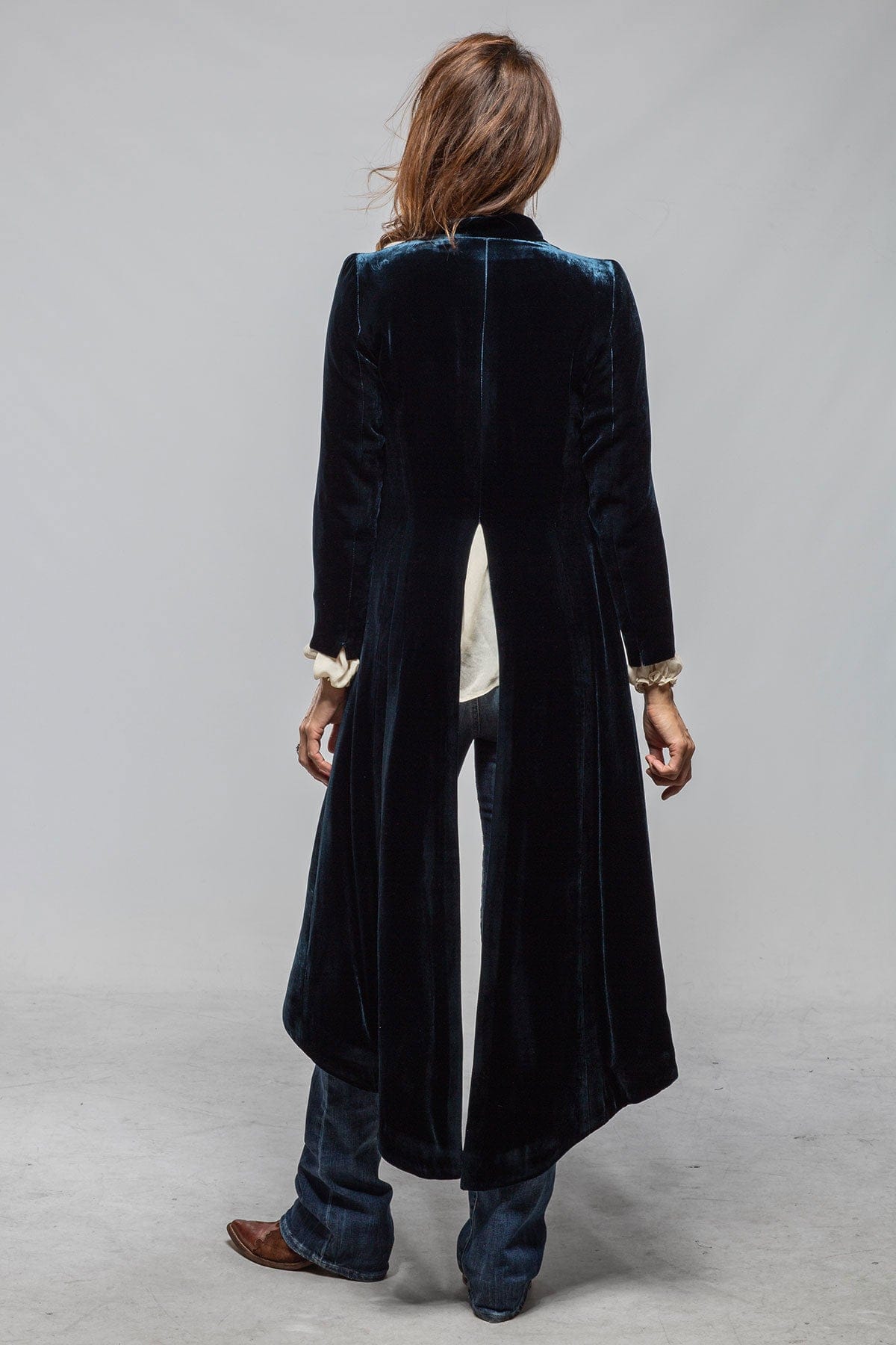 T.ba Long Morgana Silk Velvet Coat In Navy Blue Ladies - Tailored - Jackets
