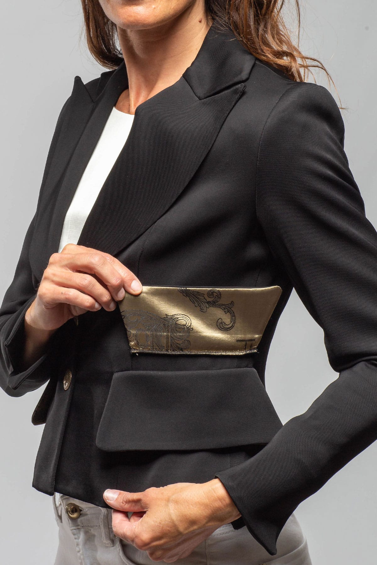 T.ba Sevilla Jacket In Black Sharkskin Ladies - Tailored - Jackets
