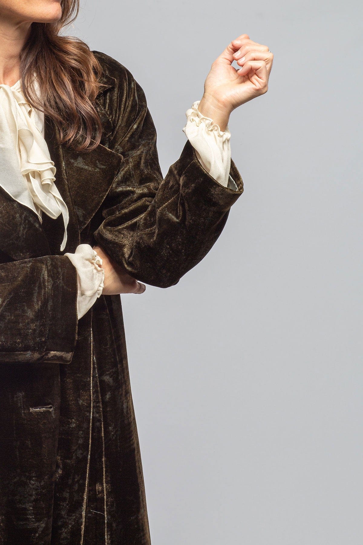 T.ba Yorkshire Oversized Velvet Coat In Dark Moss Print Ladies - Tailored - Jackets