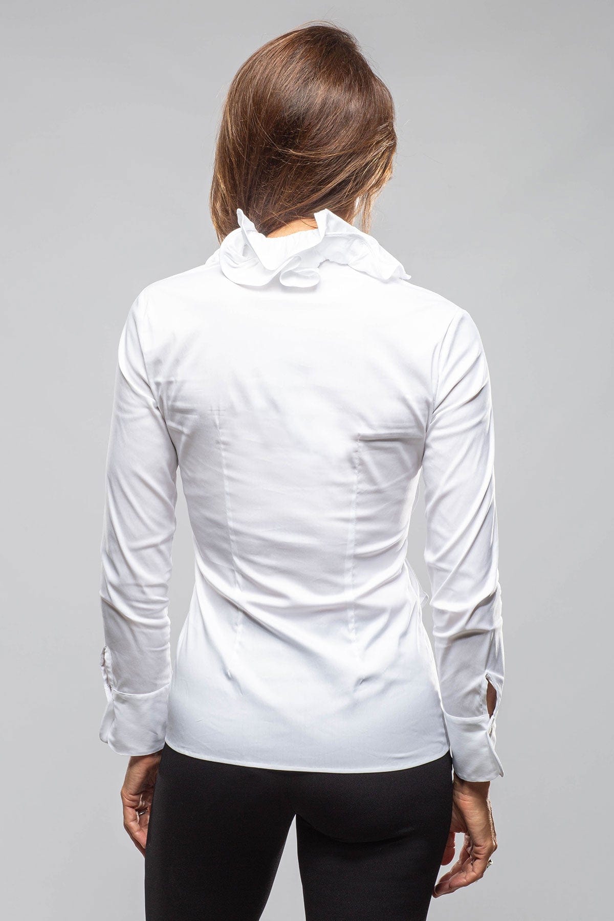 Lyla Ruffle Blouse In White - AXEL'S