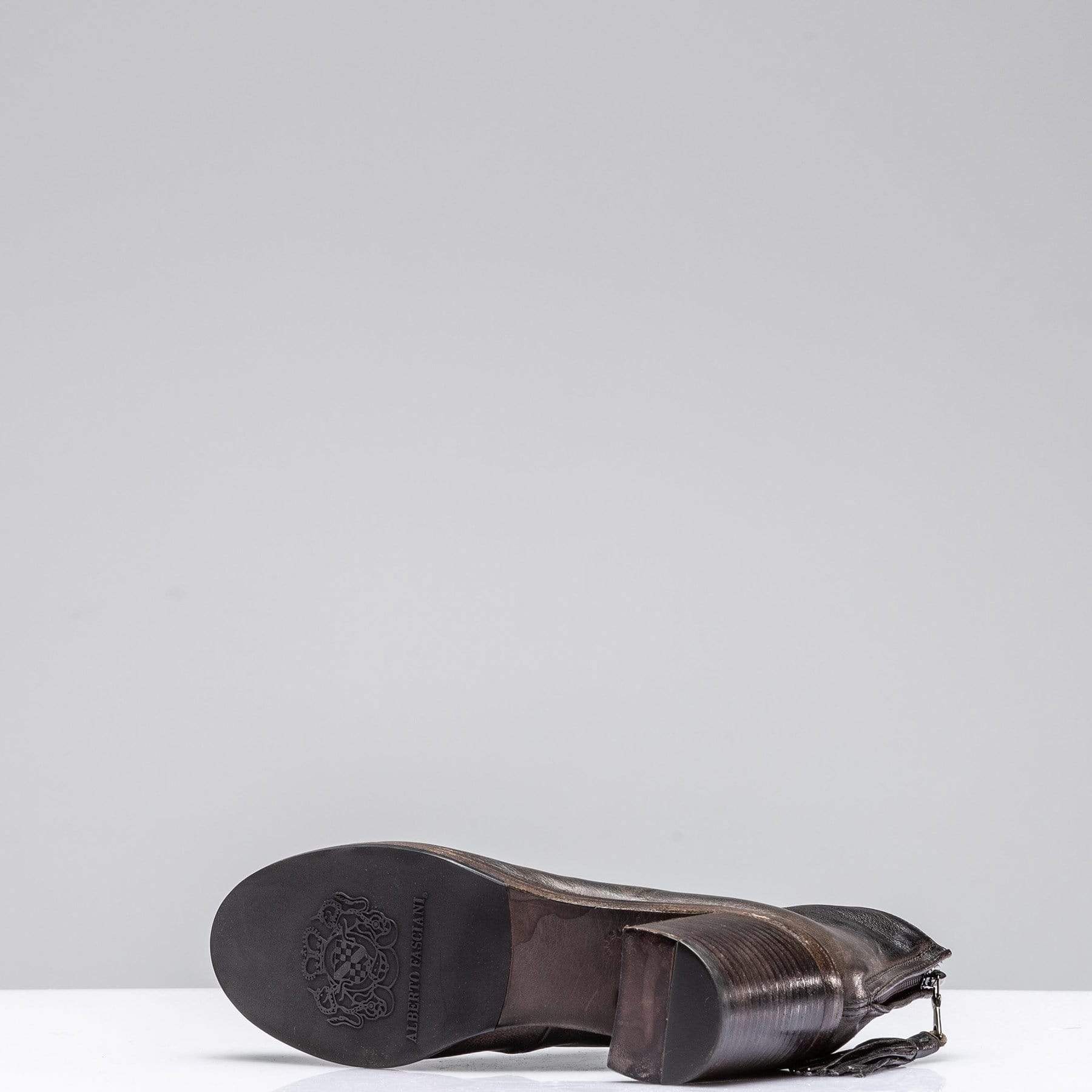 Bettina Short Boot In Grey - AXEL'S