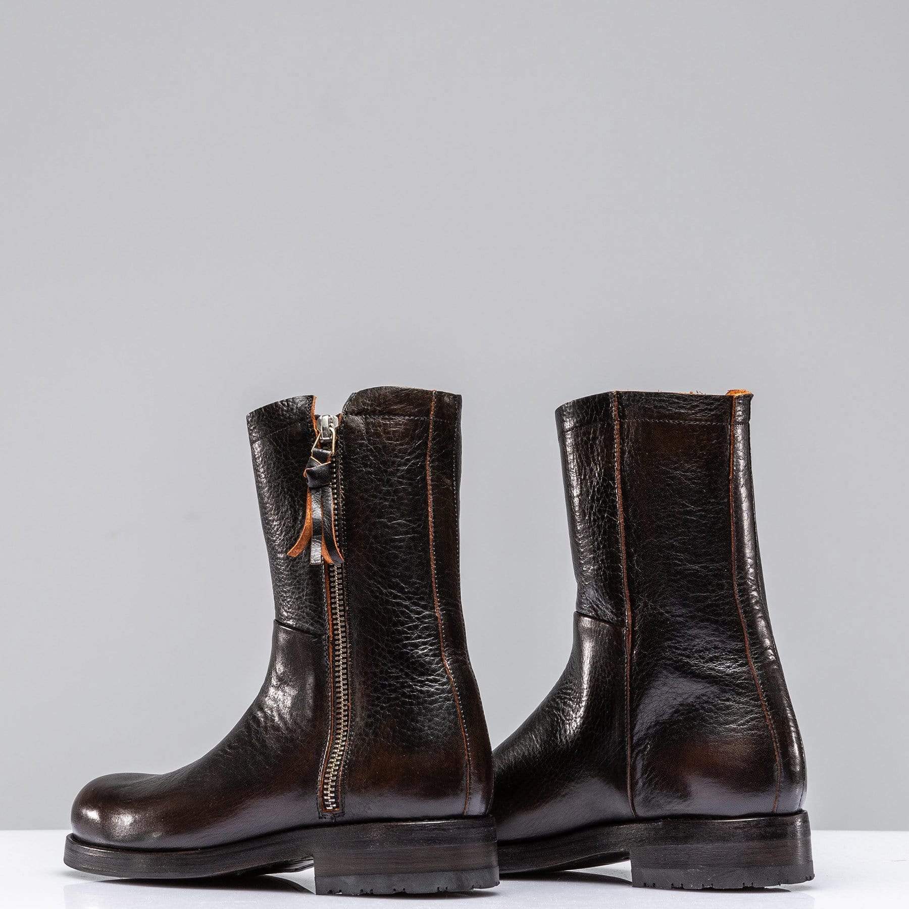 Zoe Moto Boot In Antique Black - AXEL'S