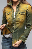 Maddi Fitted Western Snap Shirt In Marigold - AXEL'S