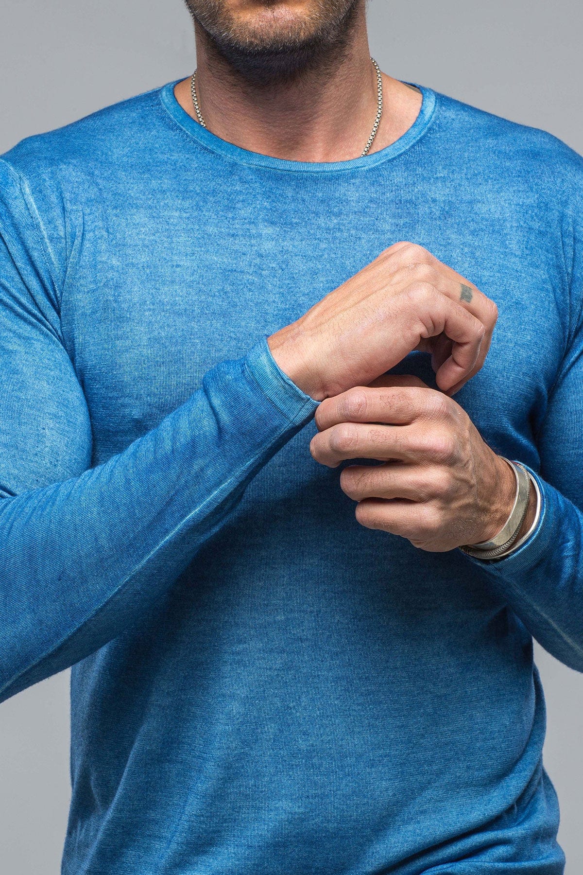 Matteo Cashmere Sweater in Royal - AXEL'S