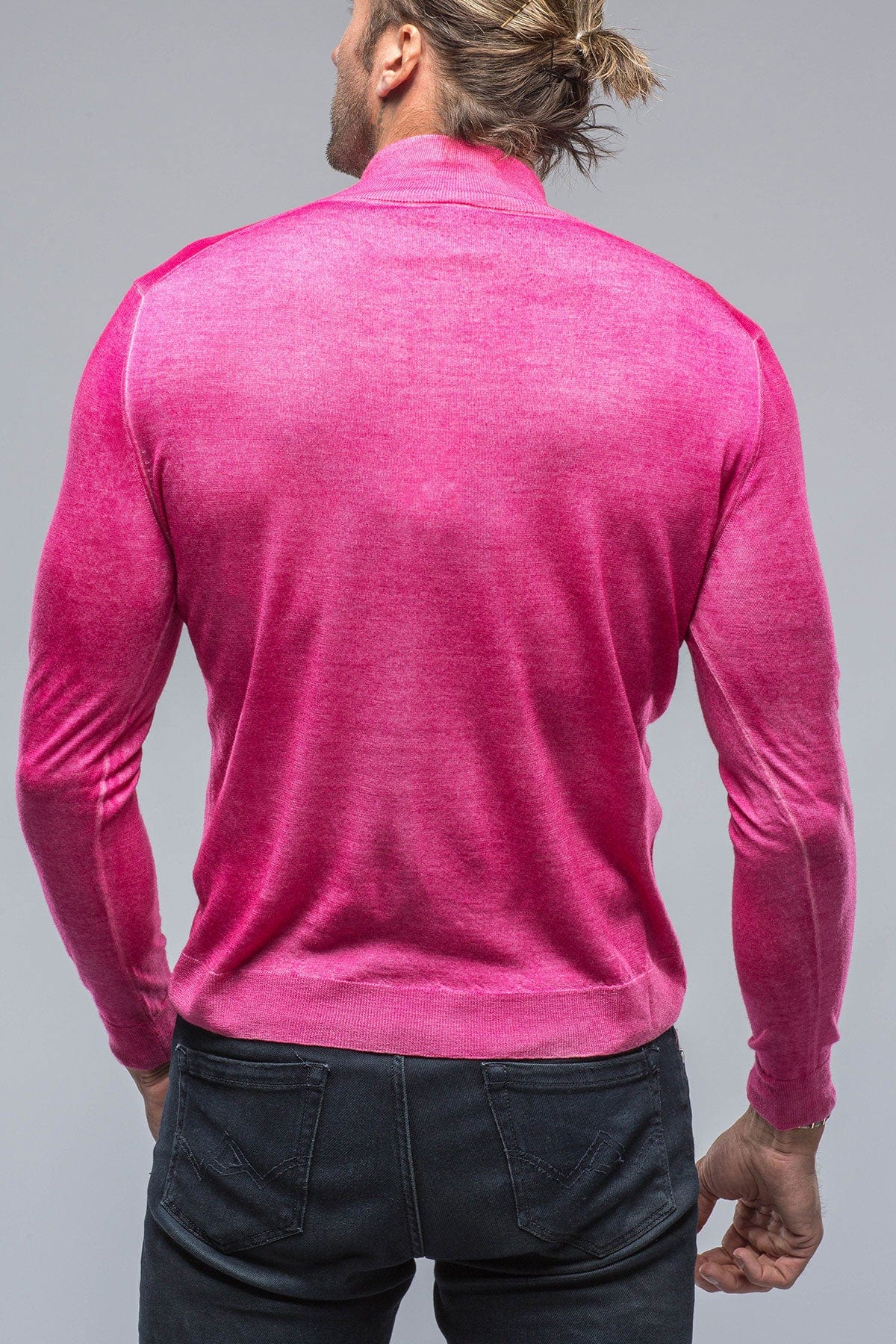 Queniin Cashmere Quarter Zip in Pink Inferno - AXEL'S