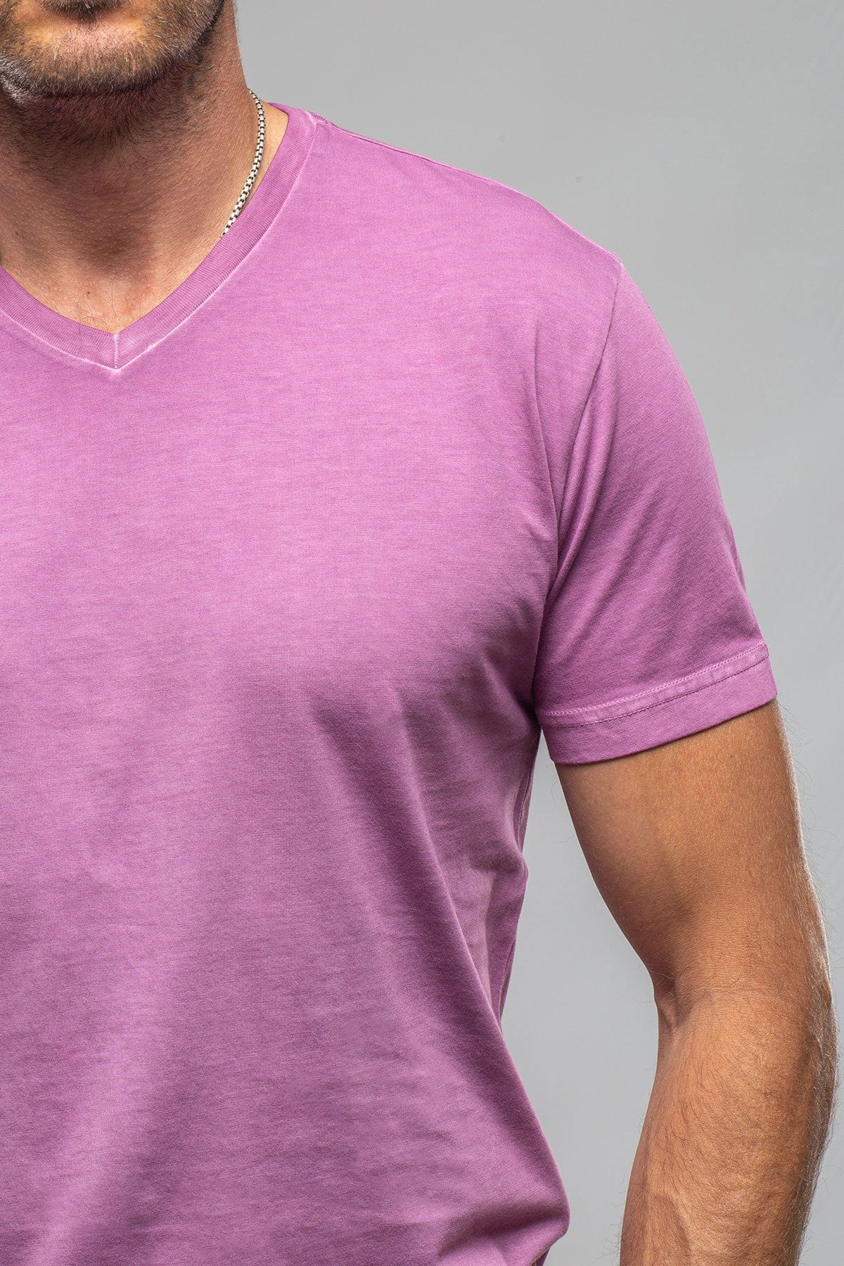 Siena Cotton V Neck In Plum - AXEL'S