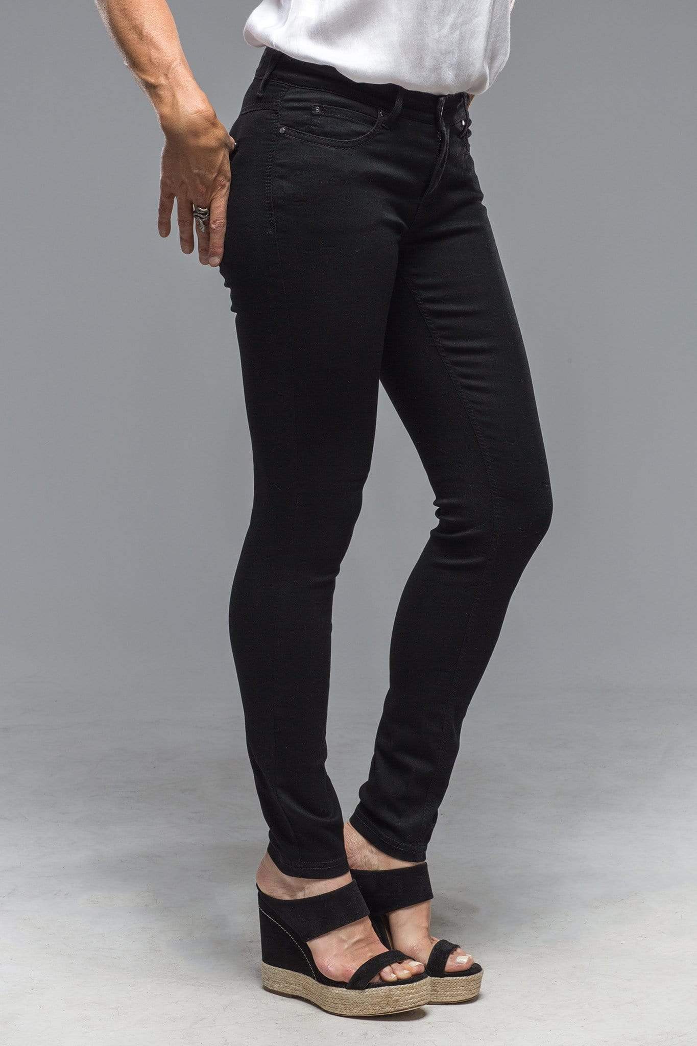 MAC Dream Skinny In Black - AXEL'S