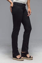 MAC Dream Straight In Black - AXEL'S