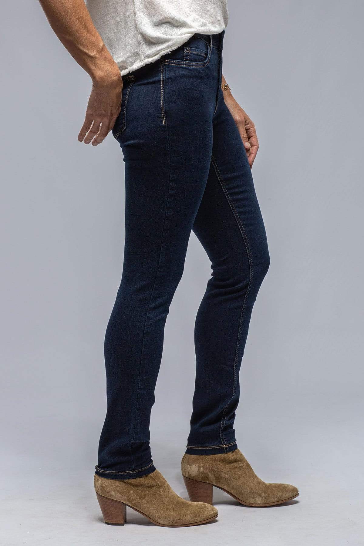 MAC Dream Skinny In Dark Authentic Wash - AXEL'S