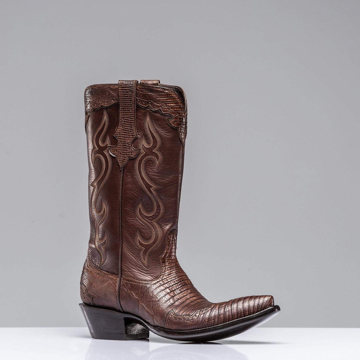 Vintage Teju Lizard Exotic Skin Cowboy
Boots - Black Cherry / Burgundy Lizard J Toe “Black Cherry” Boots – Western Boots Fashion main image 3