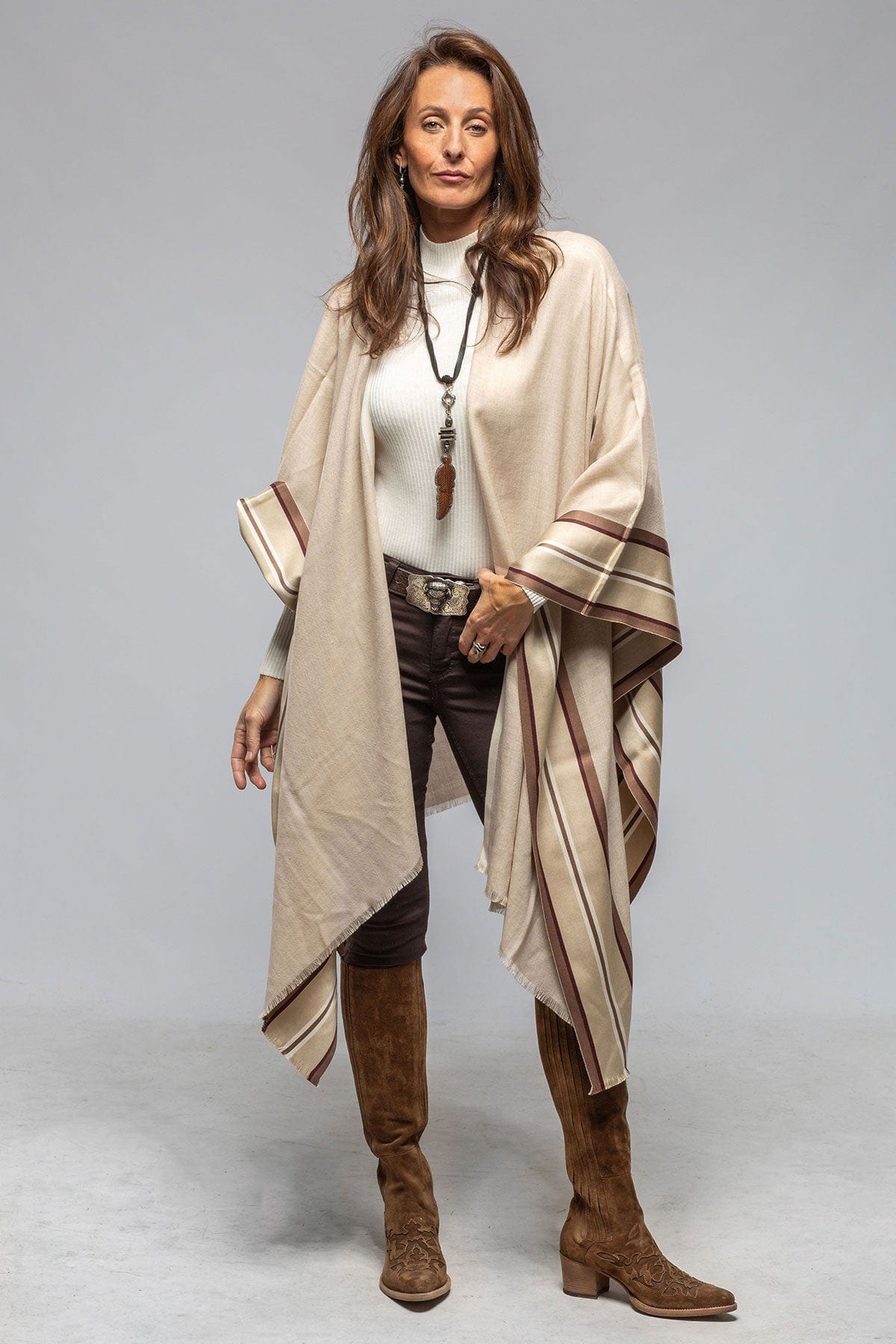 Nuvola Cashmere Silk Cape/Shawl In Beige - AXEL'S