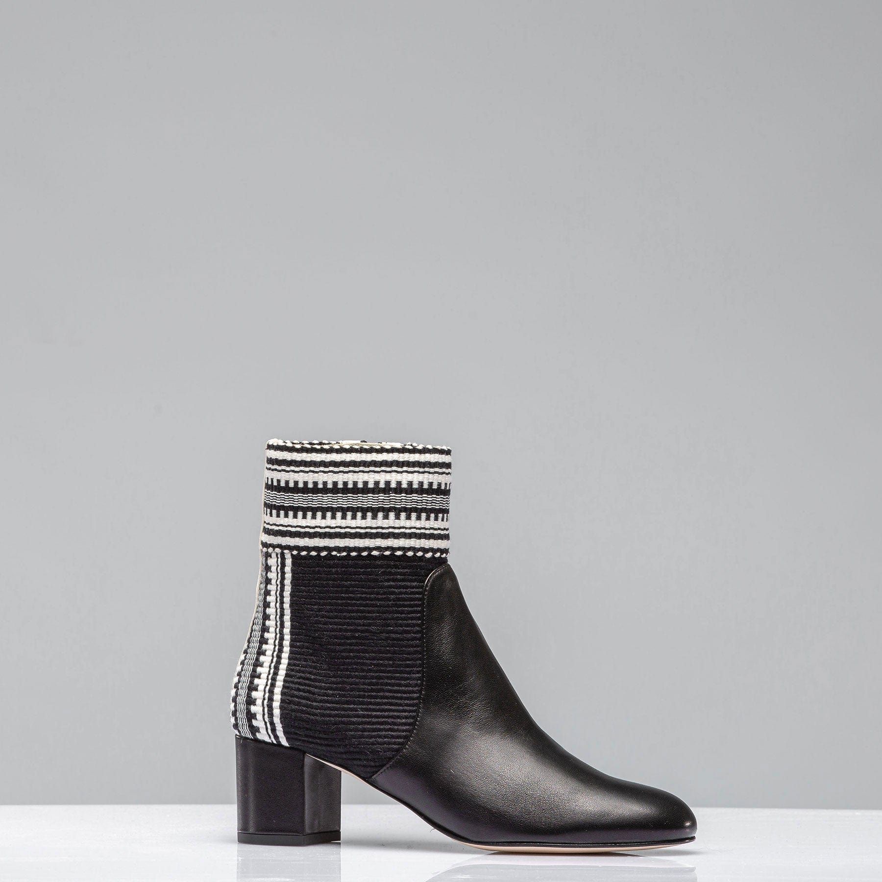 Lola Woven & Leather Boot In Black/Ivory - AXEL'S