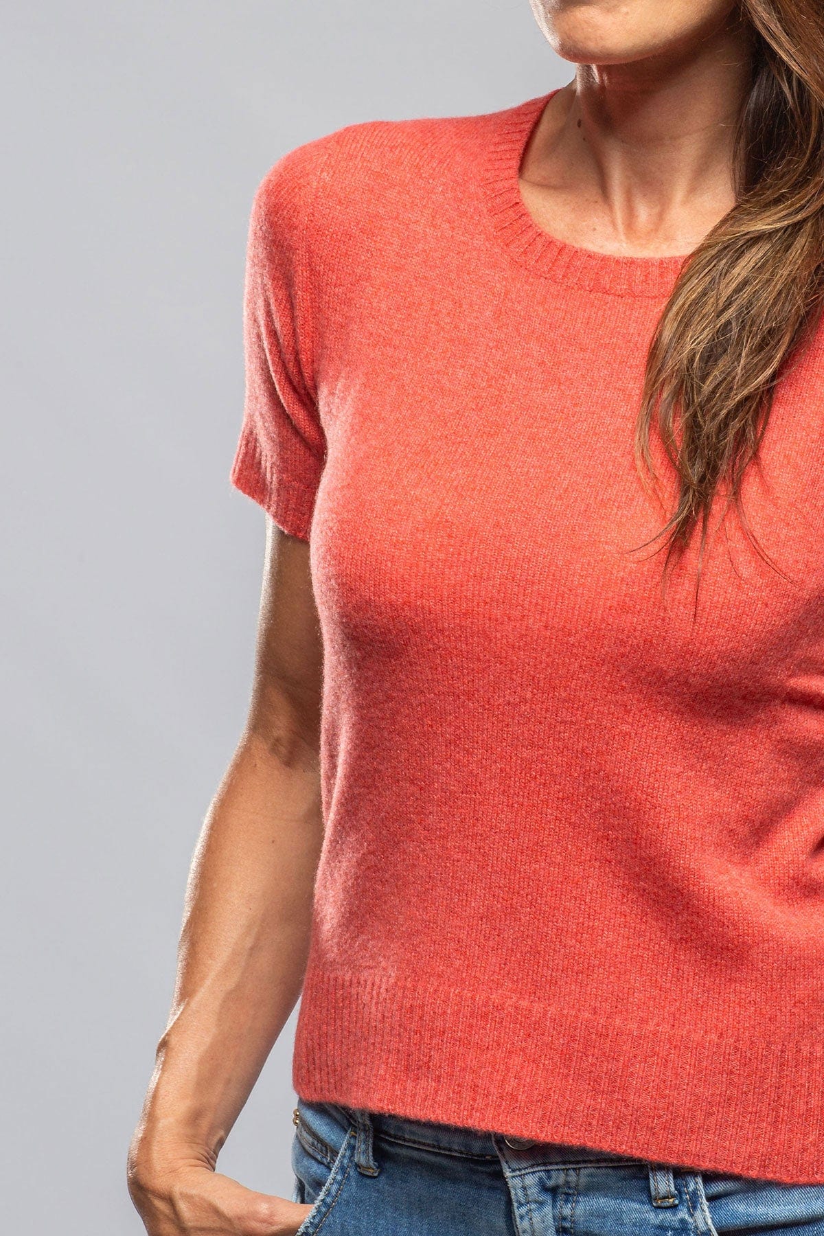 Maria S/S Cashmere Top In Coral - AXEL'S