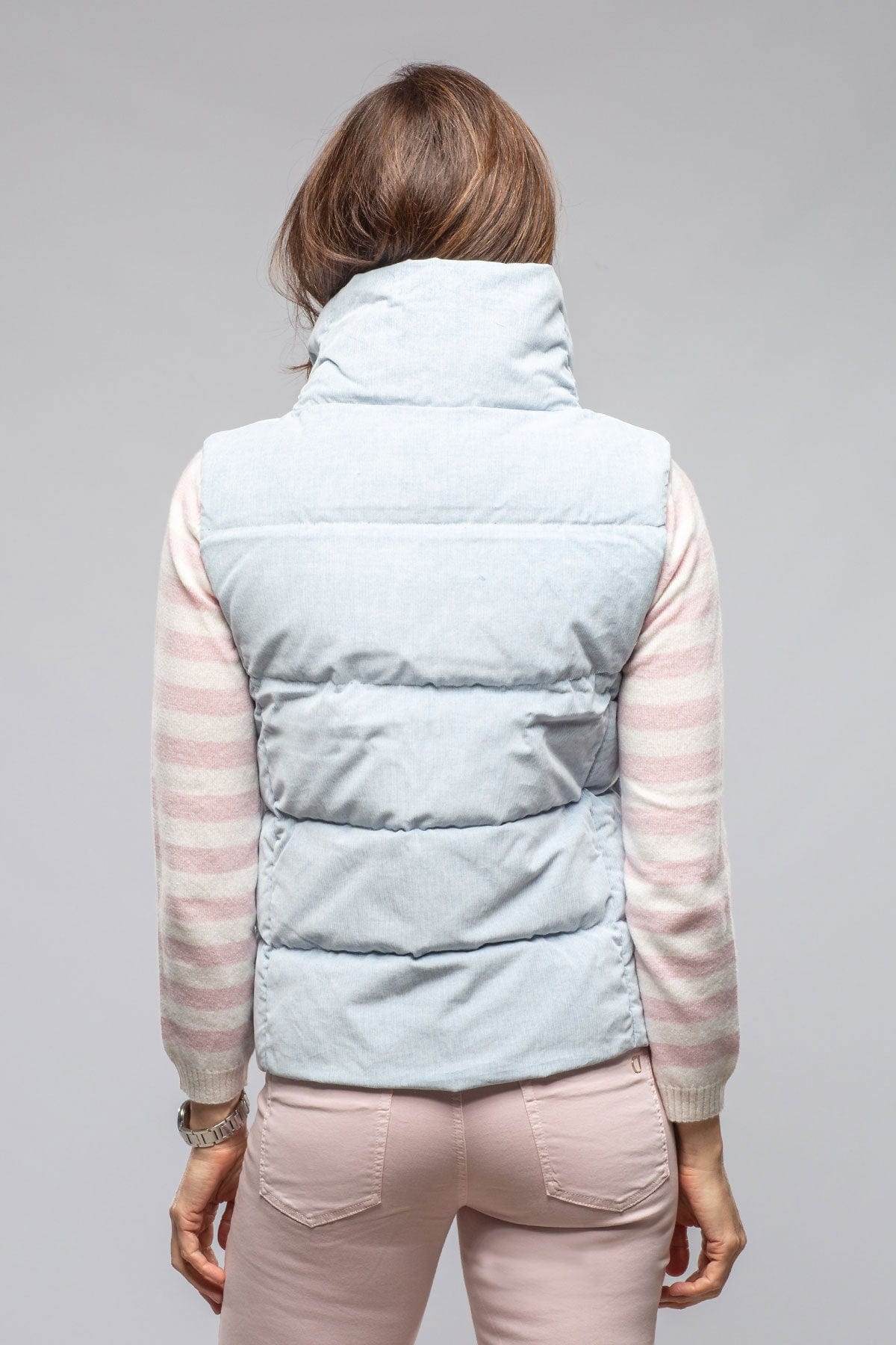 Valletta Corduroy Insulated Vest In Napoli Blue - AXEL'S