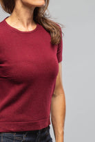 Willa S/S Scoop Neck In Wine - AXEL'S
