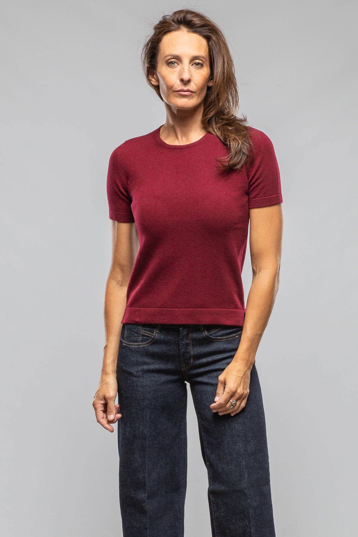 Willa S/S Scoop Neck In Wine - AXEL'S
