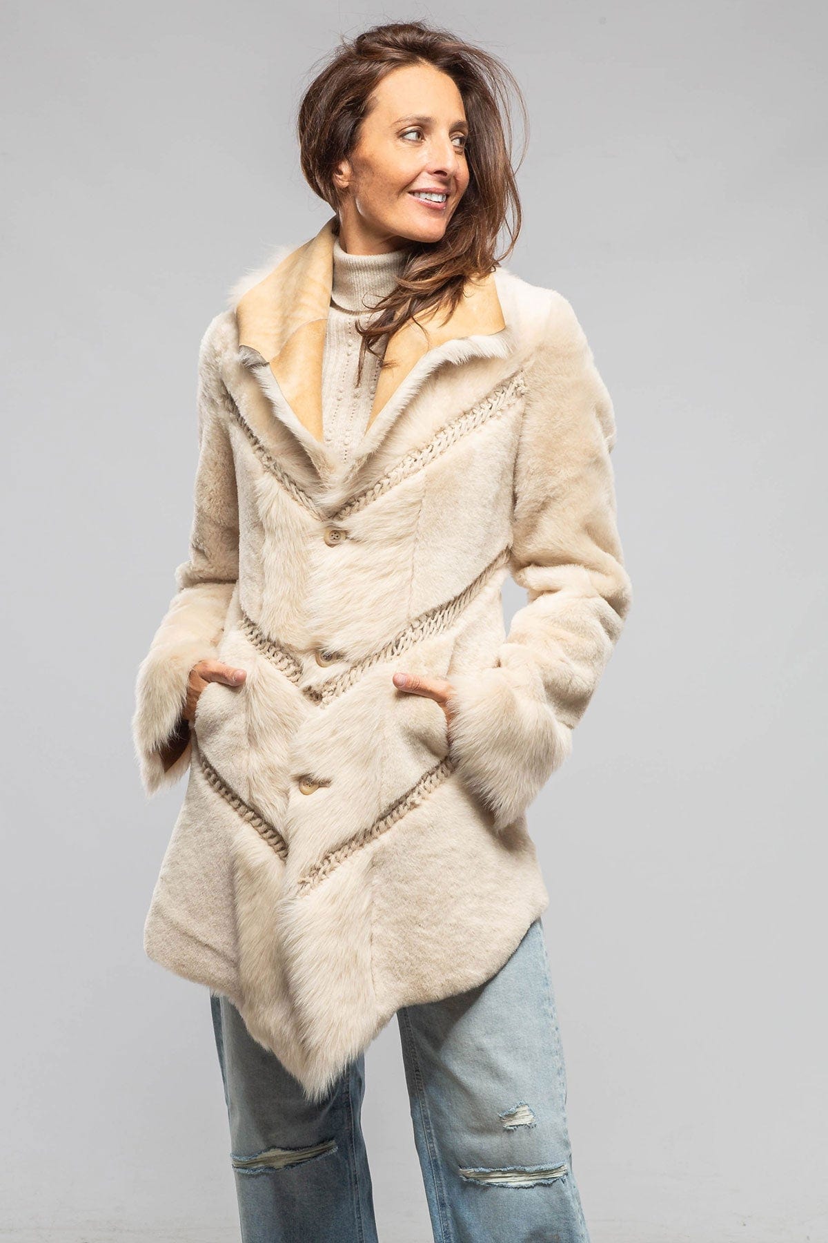 Amaya Shearling In Vintage Palomino - AXEL'S