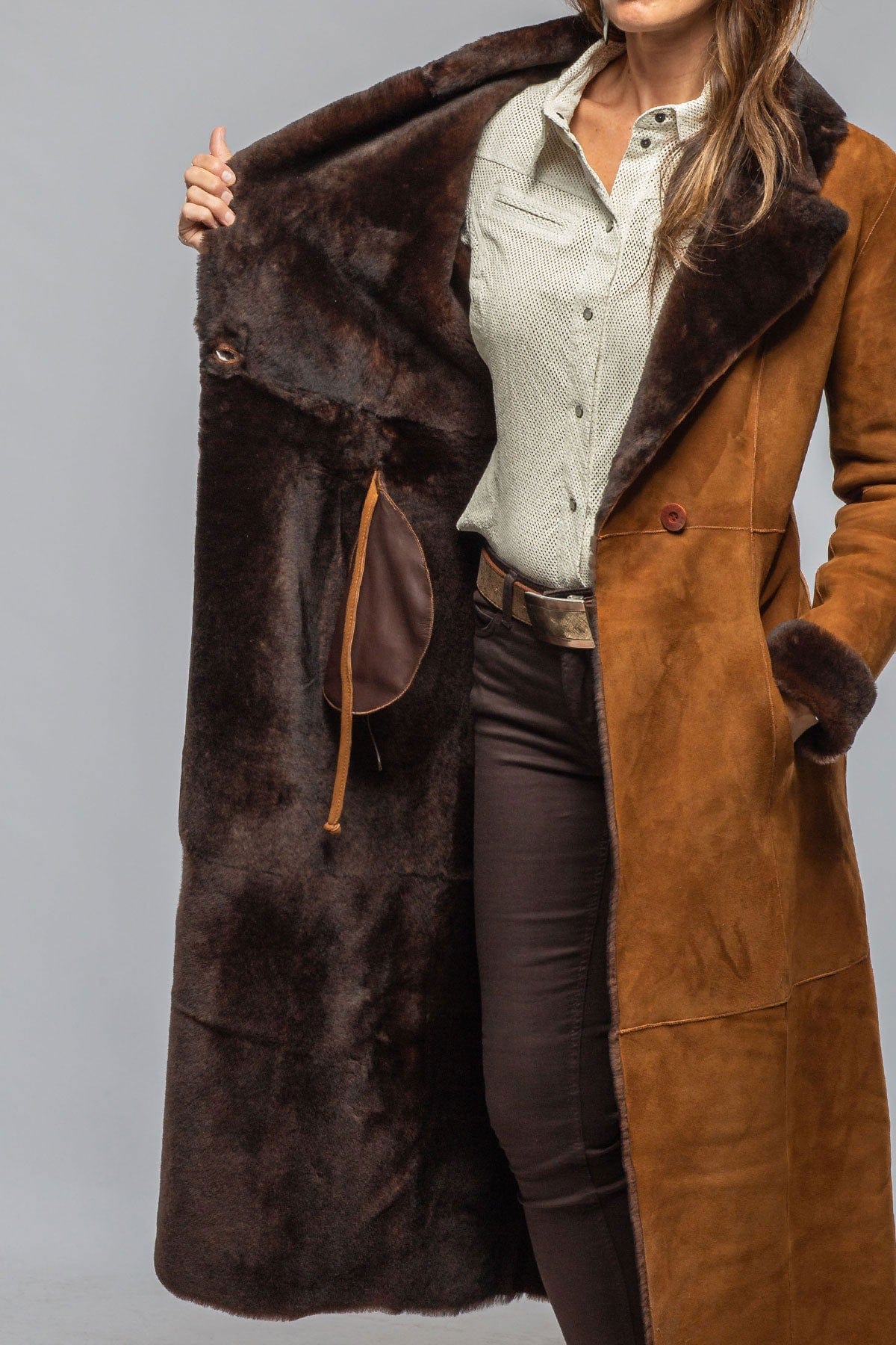 Mercedes Long Shearling In Cognac - AXEL'S