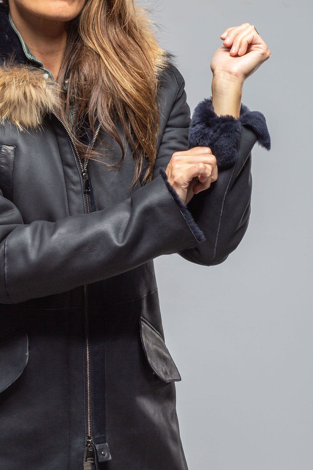 Timber Hooded Shearling Parka In Midnight - AXEL'S