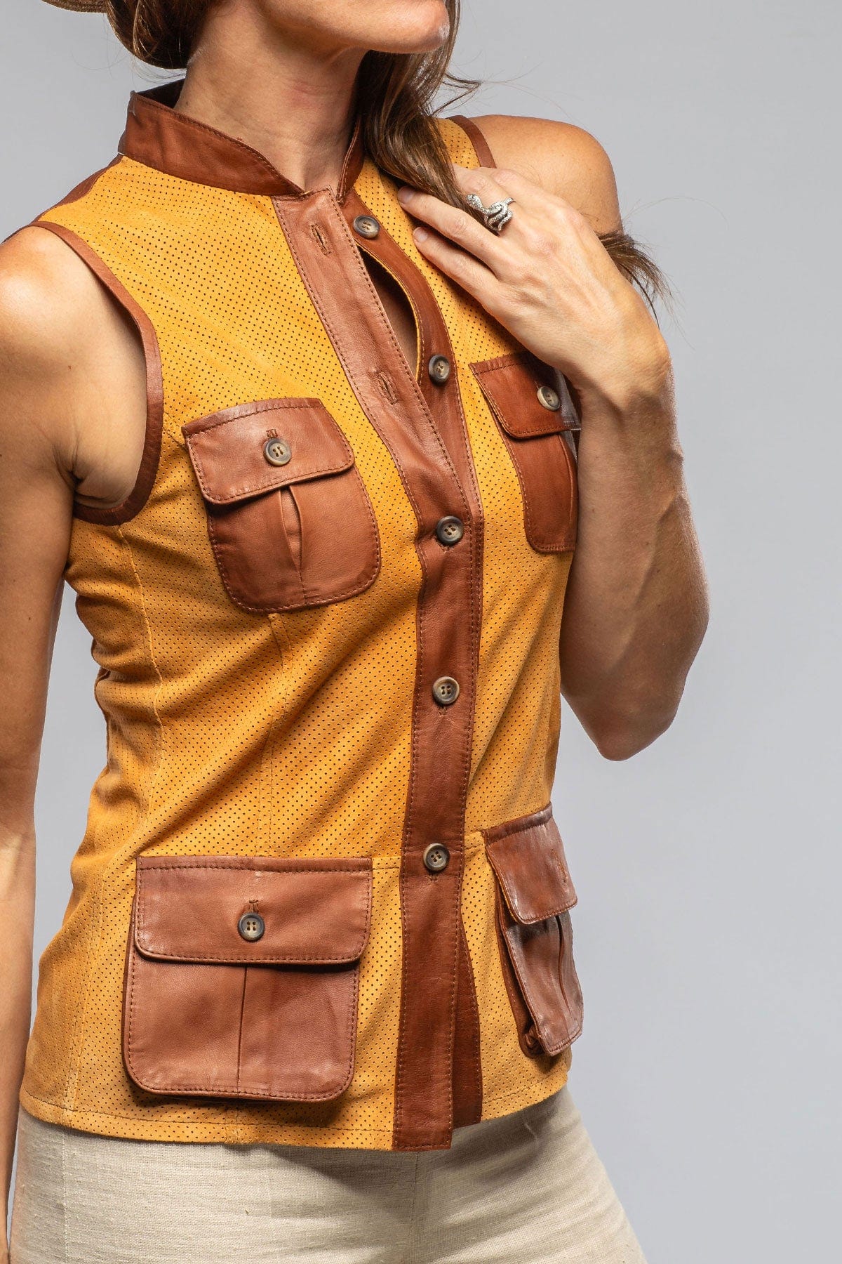 Vittoria Perforated Leather Vest - AXEL'S