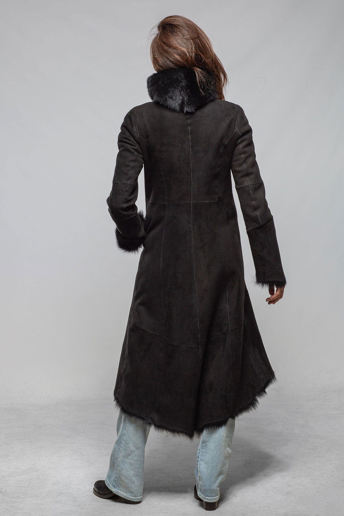Artico Wild Reversible Long Shearling In Black Ladies - Outerwear - Shearling