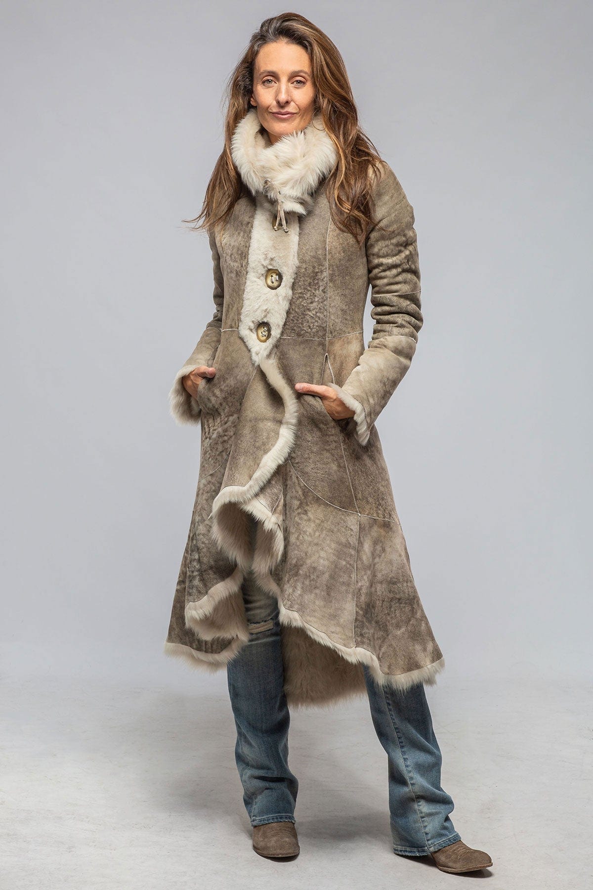 Wild Reversible Long Shearling In Icy Tundra - AXEL'S