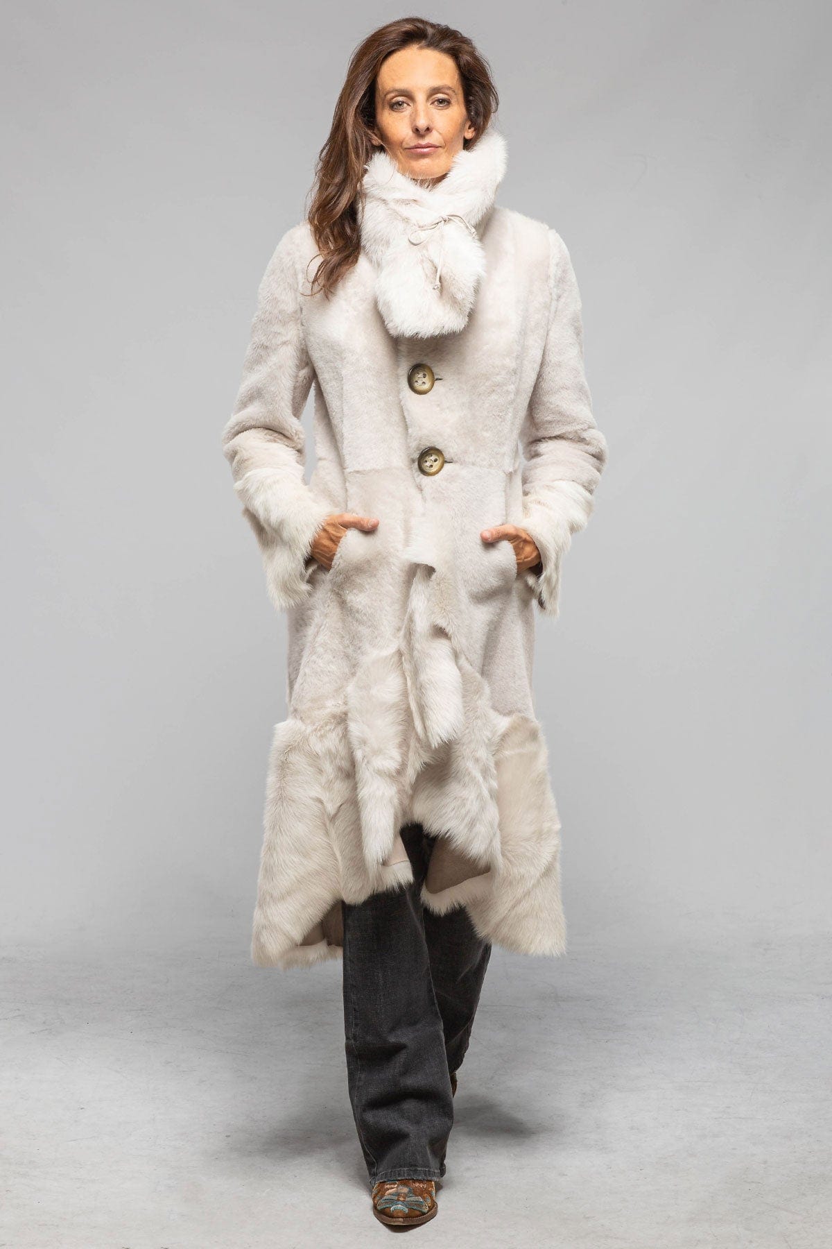 Wild Reversible Long Shearling In Snowdrift - AXEL'S