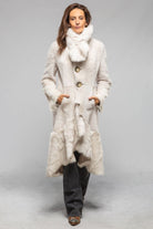Wild Reversible Long Shearling In Snowdrift - AXEL'S