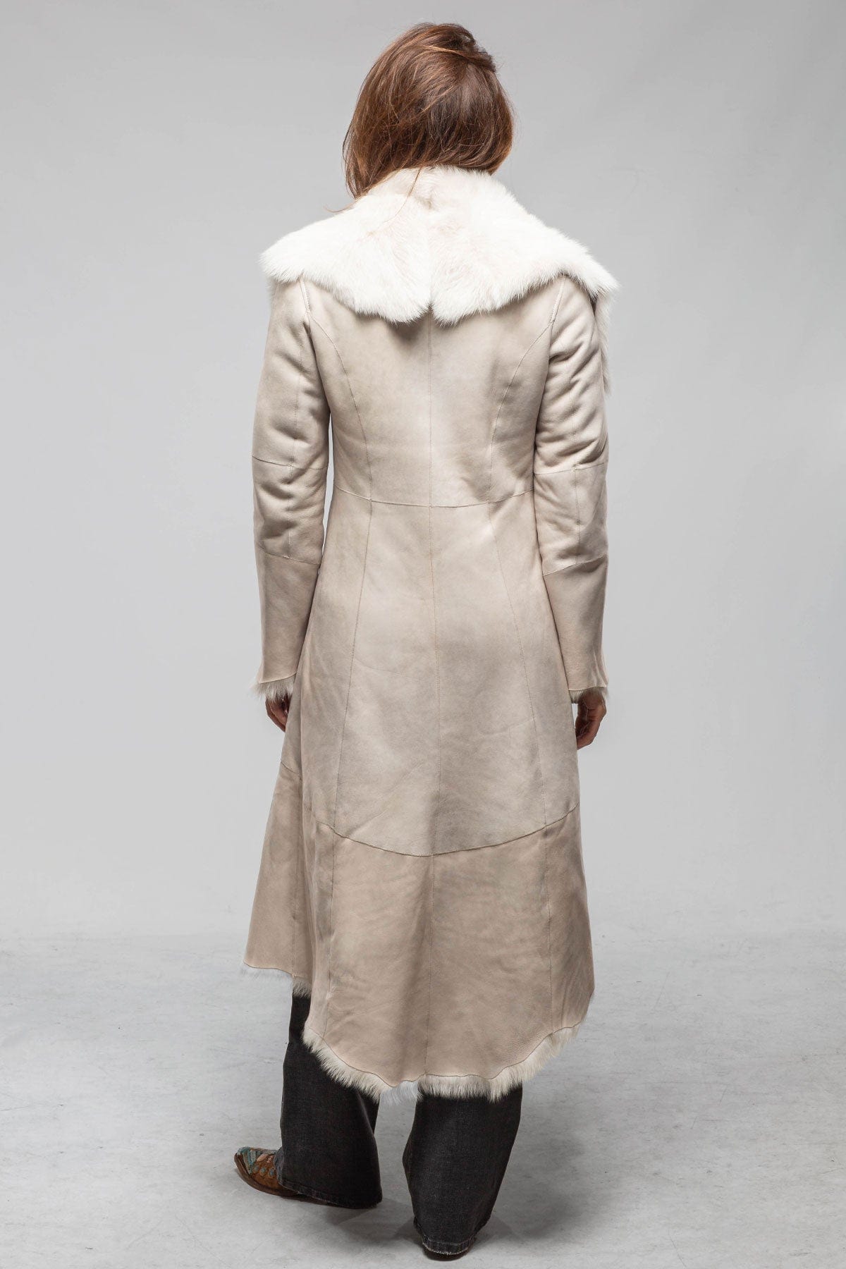 Wild Reversible Long Shearling In Snowdrift - AXEL'S