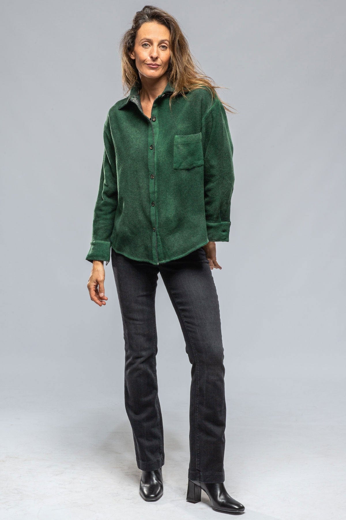 Amy Cashmere Shirt In Shaded Green - AXEL'S