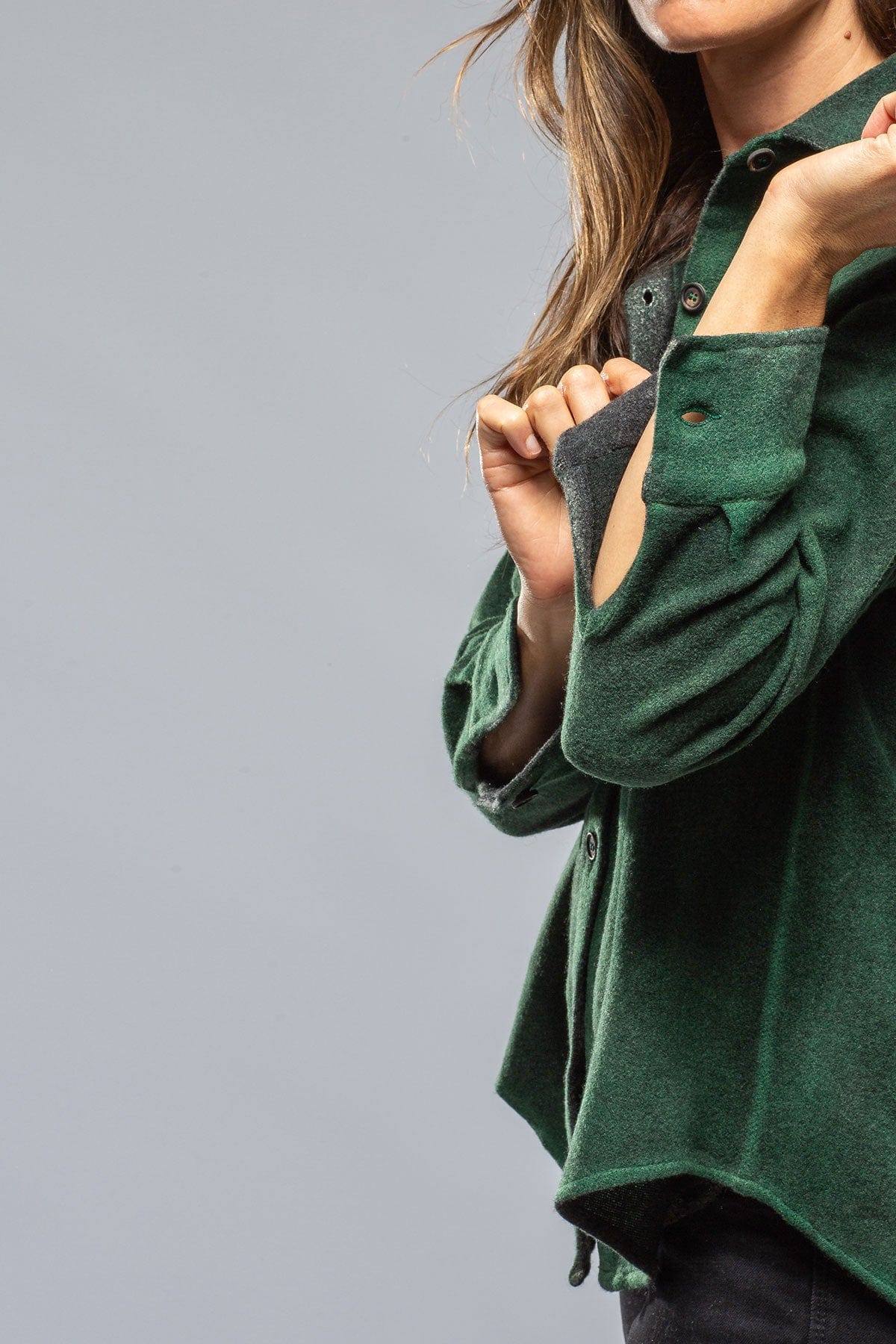 Amy Cashmere Shirt In Shaded Green - AXEL'S